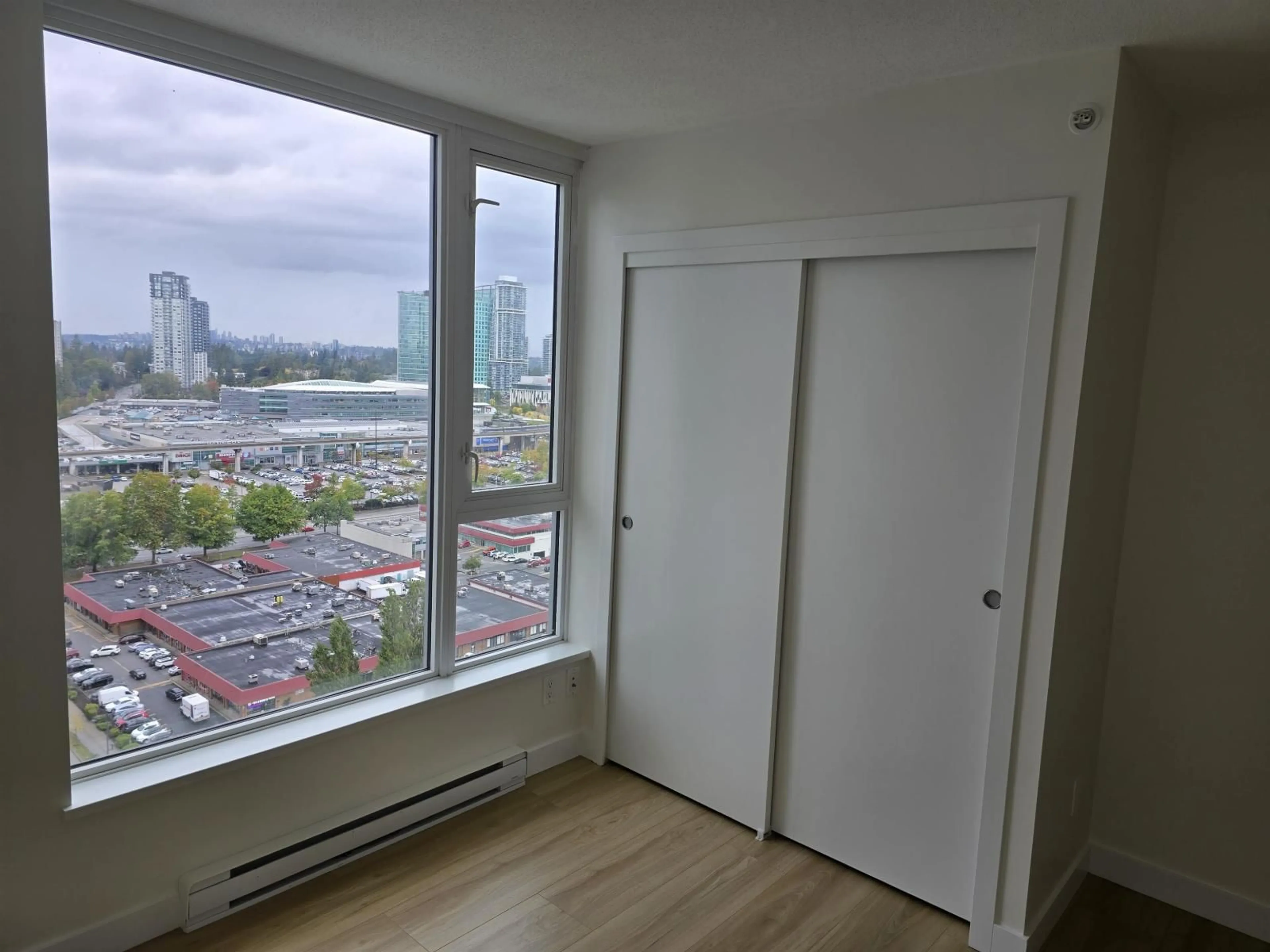 A pic of a room for 2809 - 13750 100, Surrey British Columbia V3T0L3
