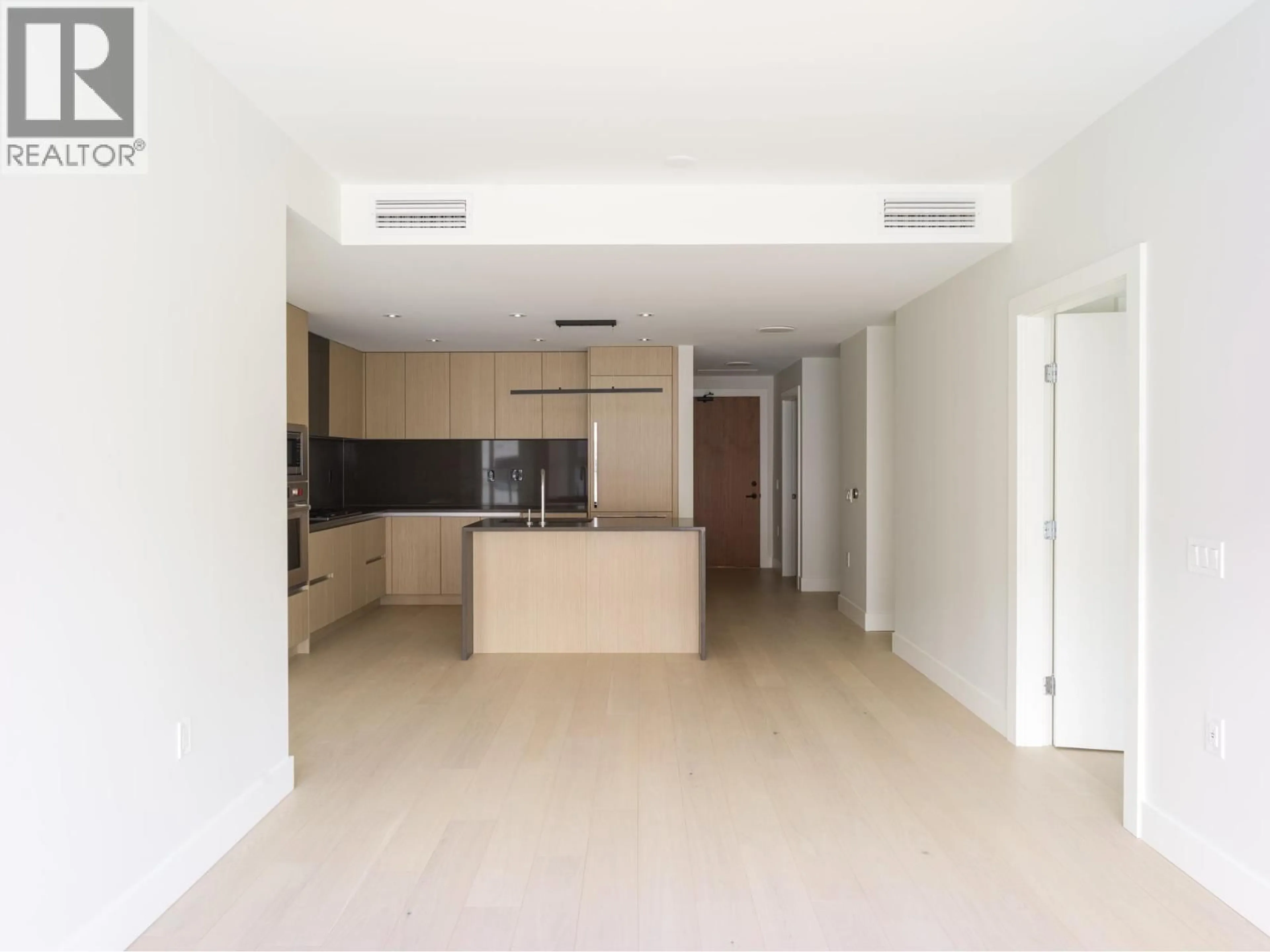 Unknown for 205 - 3636 39TH AVENUE, Vancouver British Columbia V6N0E8