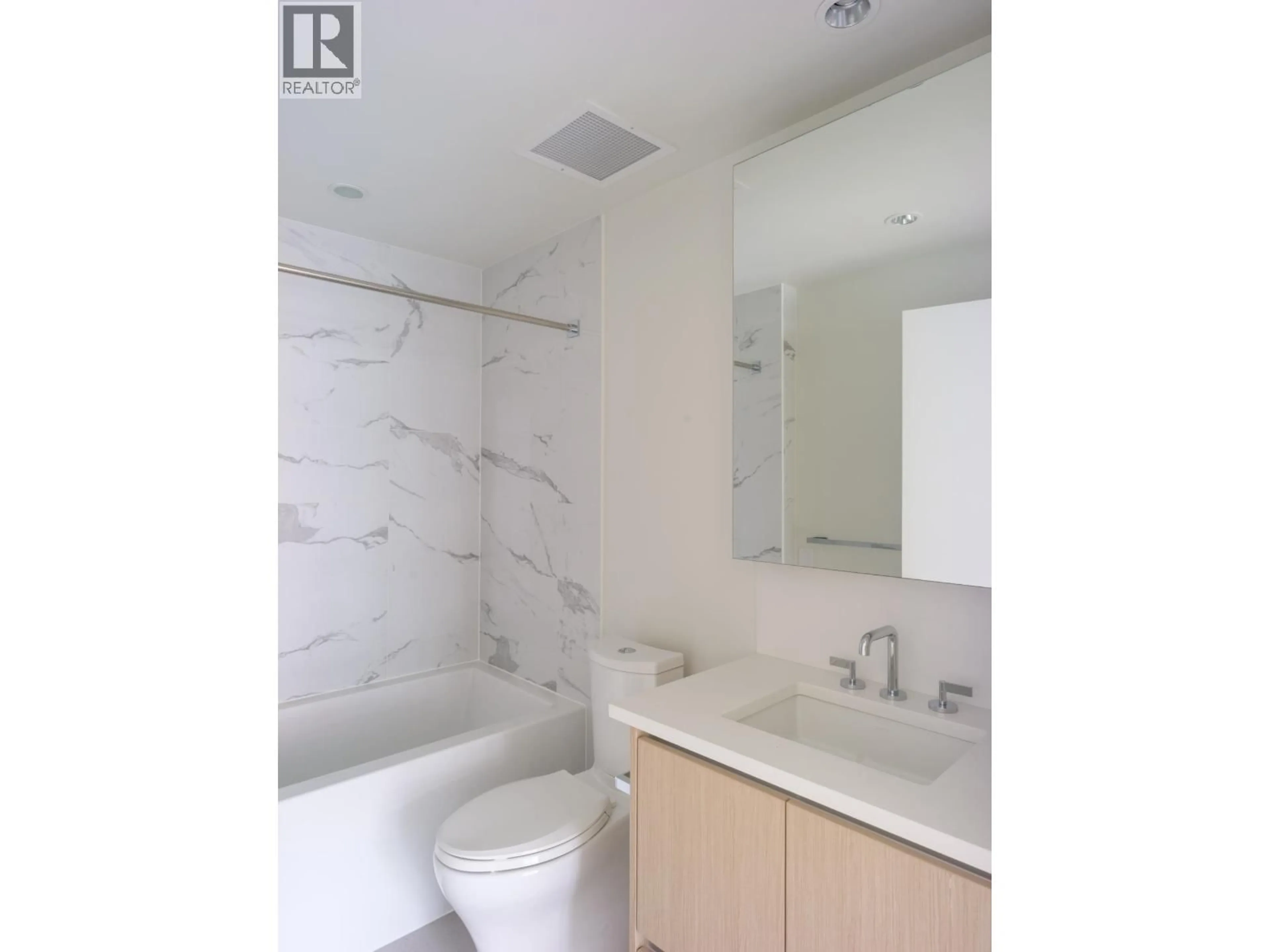 Unknown for 205 - 3636 39TH AVENUE, Vancouver British Columbia V6N0E8