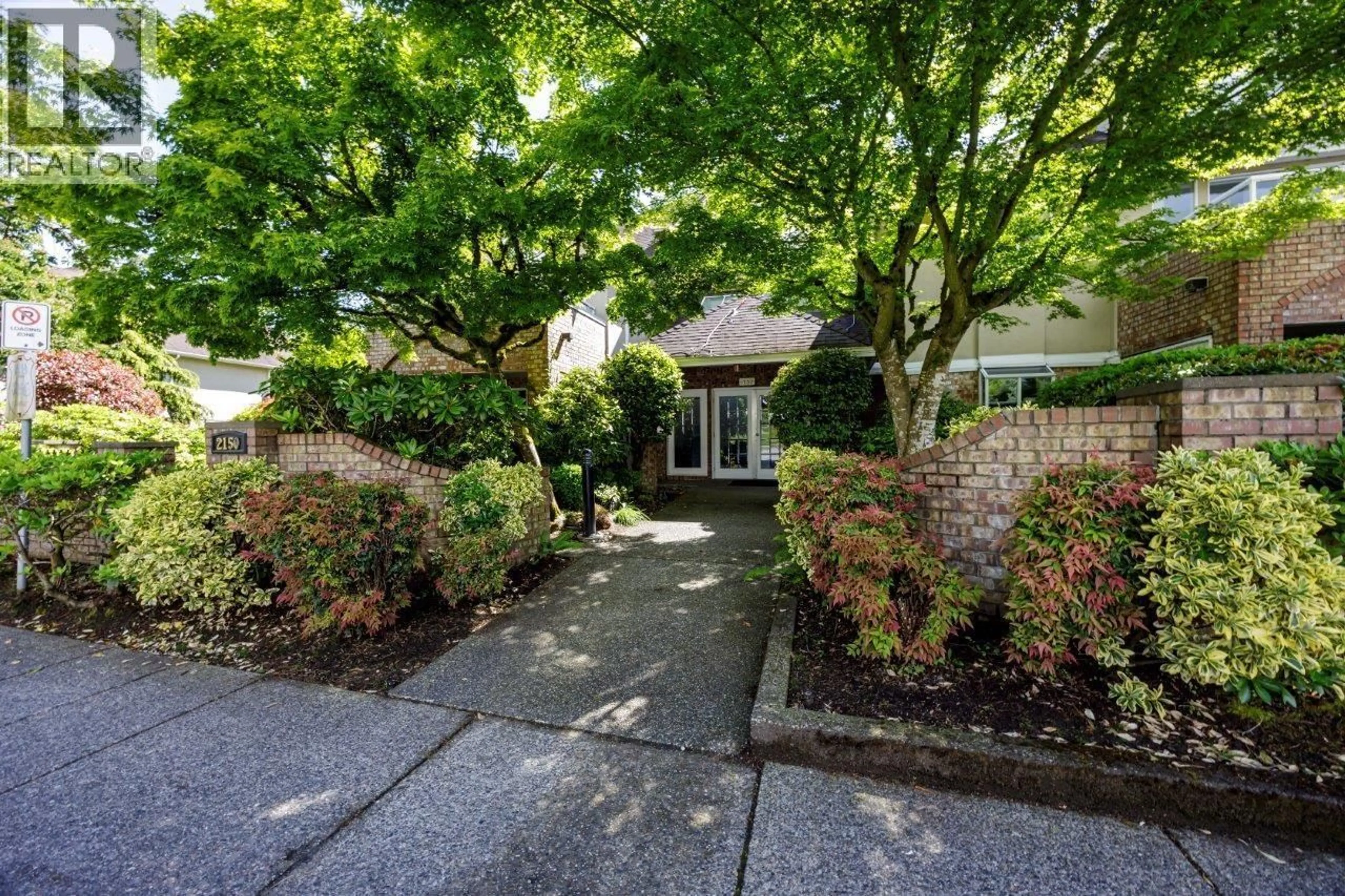 Unknown for 17 - 2150 MARINE DRIVE, West Vancouver British Columbia V7V1K3