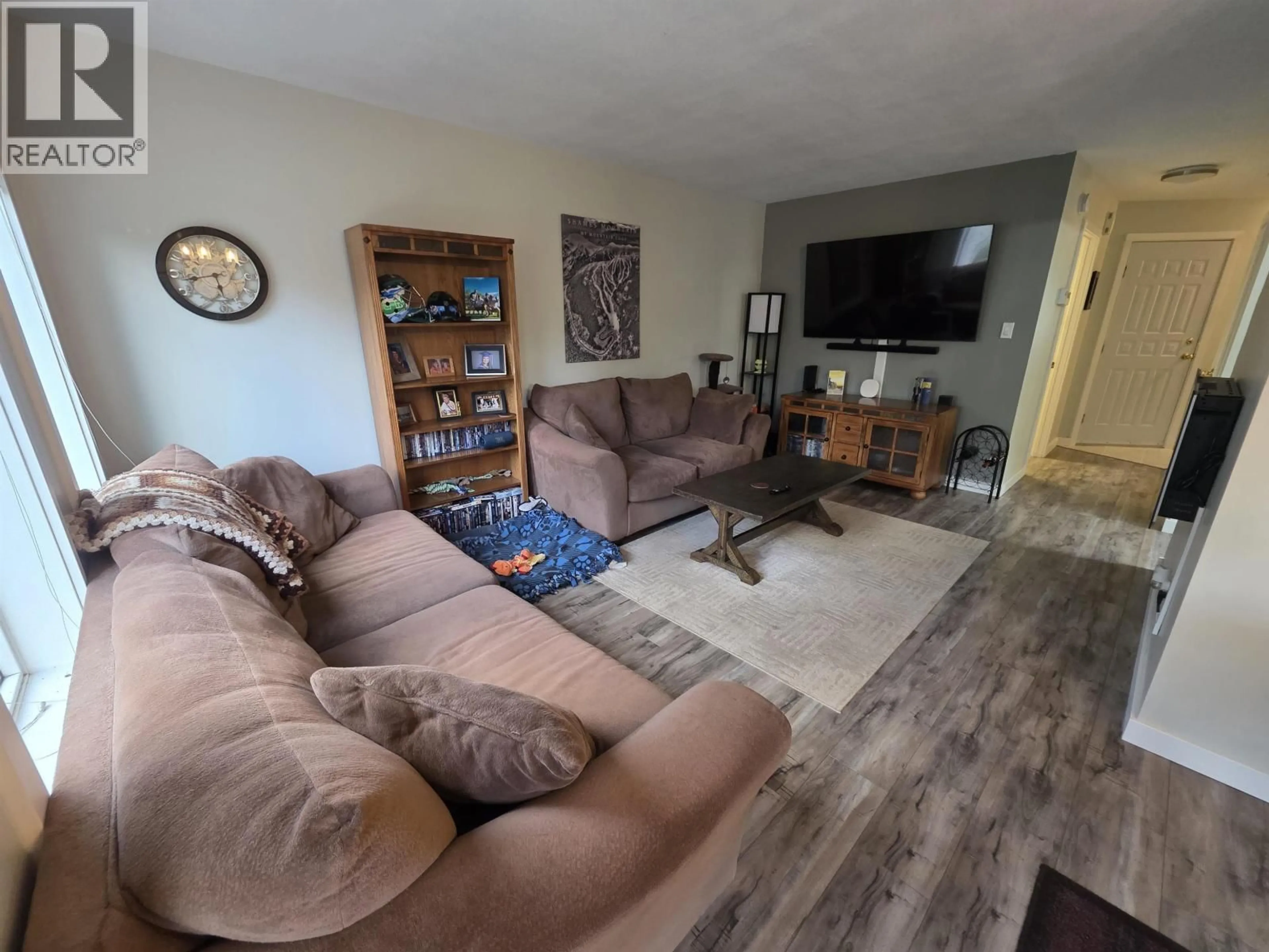 Living room with furniture, unknown for 2 - 4946 HALLIWELL AVENUE, Terrace British Columbia V8G2J6