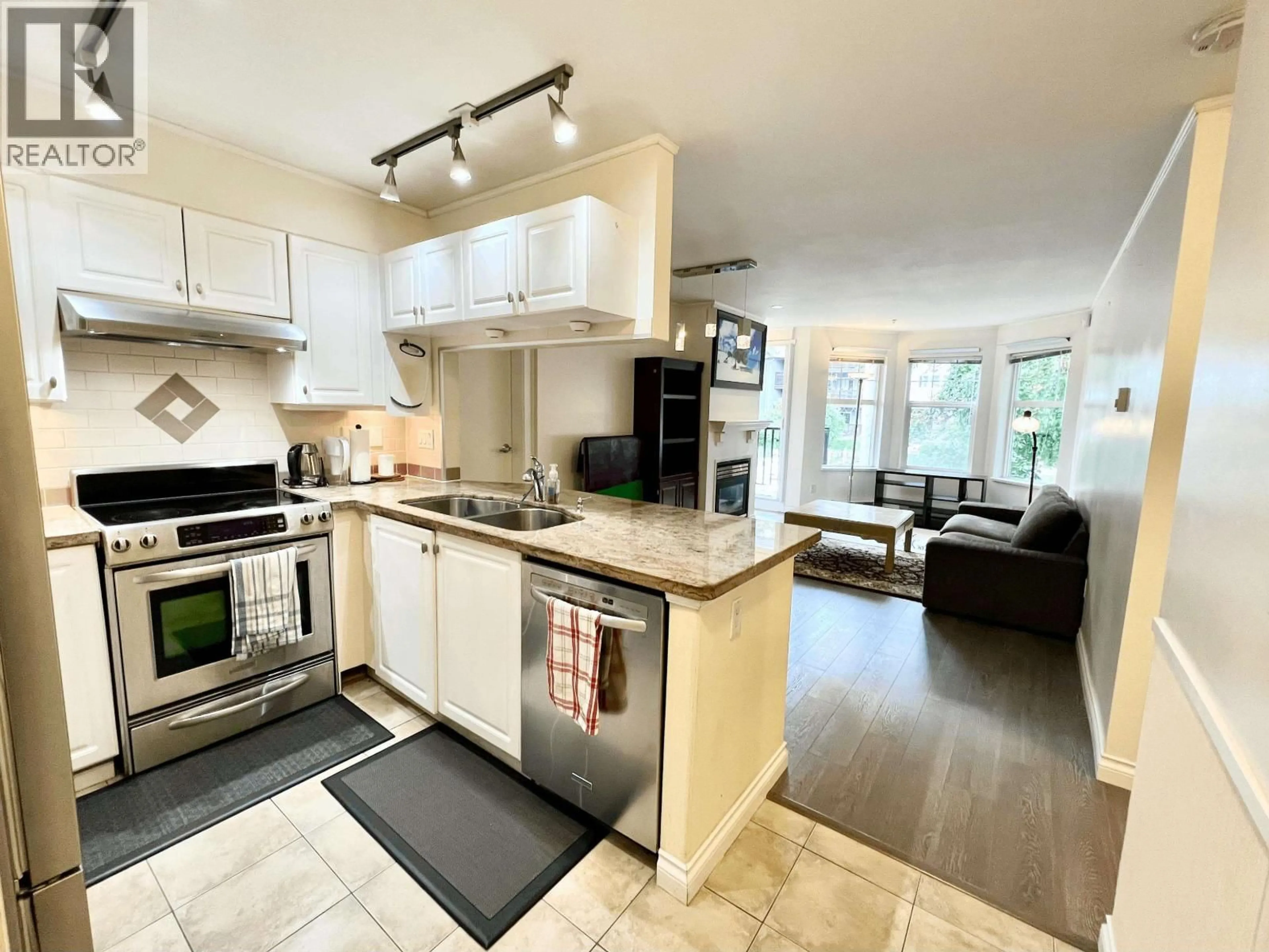 Open concept kitchen, unknown for 301 - 7038 21ST AVENUE, Burnaby British Columbia V5E2Y9