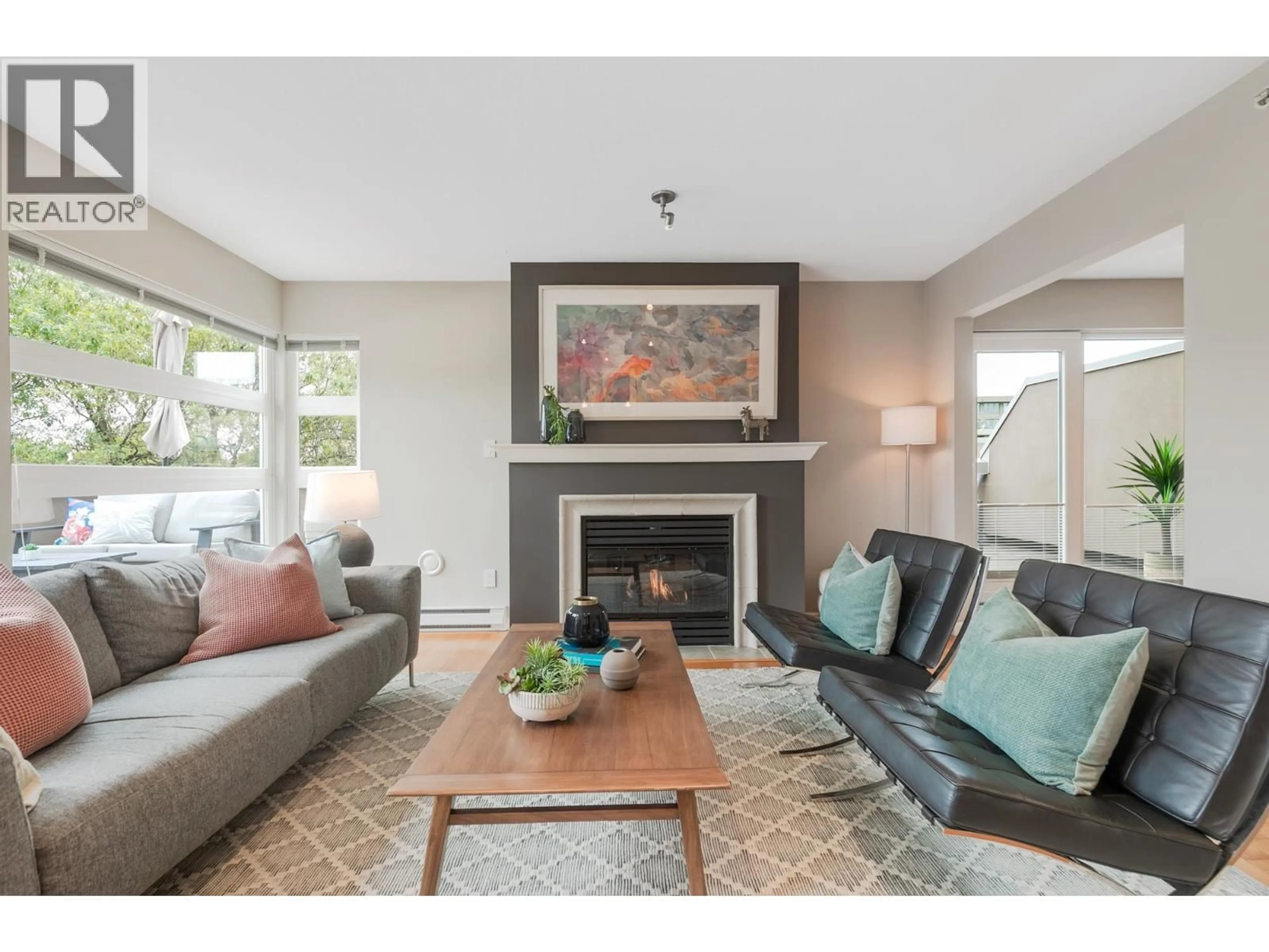 Living room with furniture, unknown for 410 - 2161 12TH AVENUE, Vancouver British Columbia V6K4S7