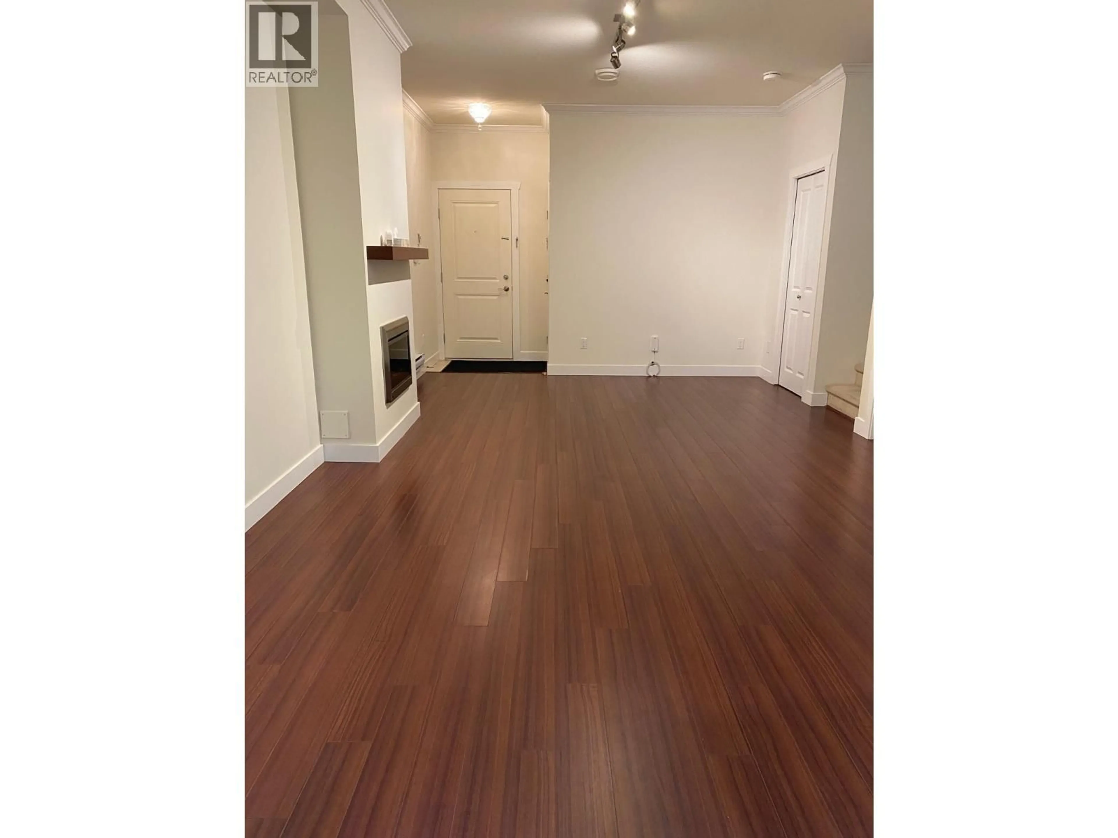A pic of a room for 5 - 5660 BLUNDELL ROAD, Richmond British Columbia V7C1H5
