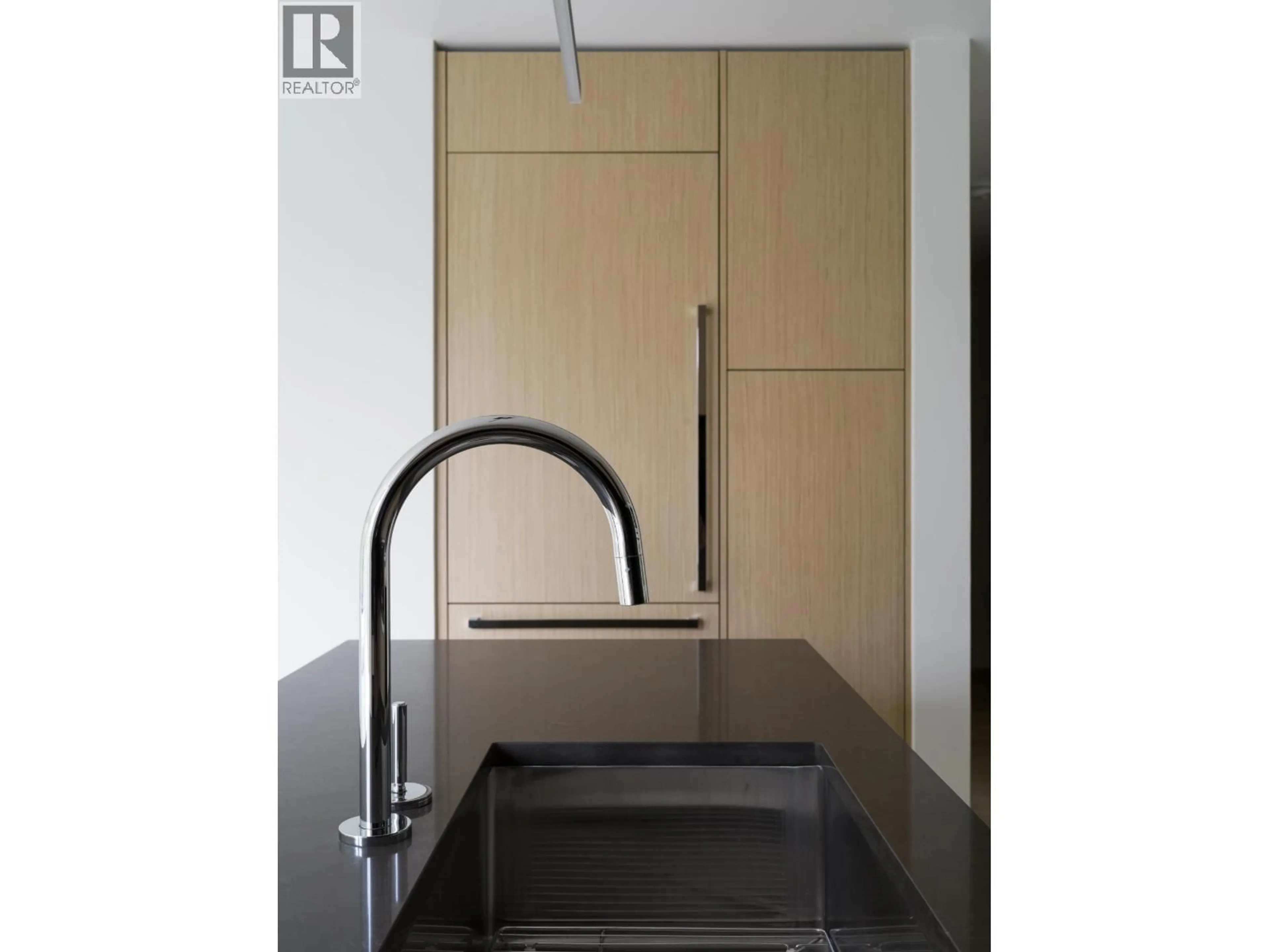 Standard kitchen, unknown for 302 - 3636 39TH AVENUE, Vancouver British Columbia V6N0E8