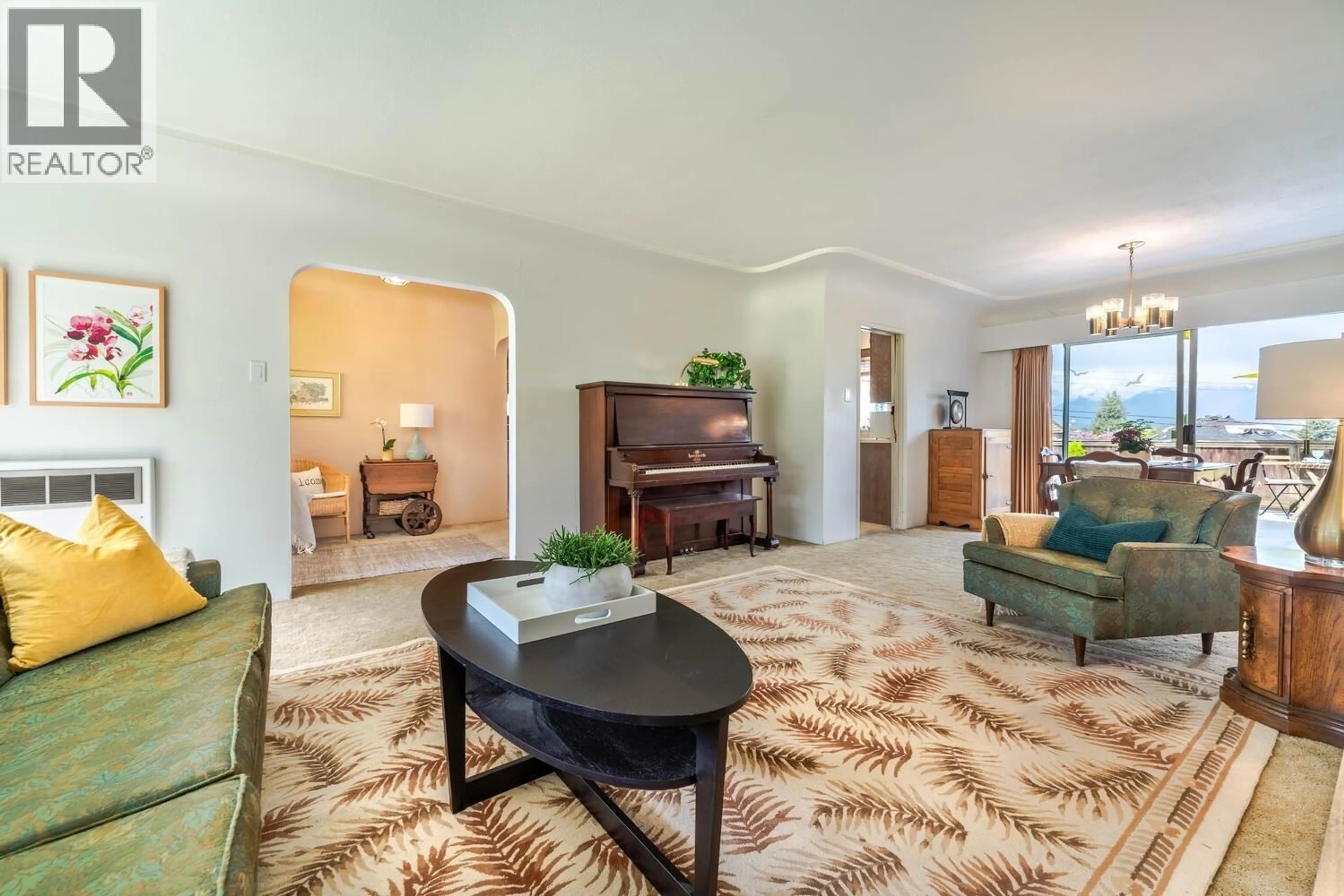 Living room with furniture, unknown for 349 MIDLOTHIAN STREET, Vancouver British Columbia V5Y2M1