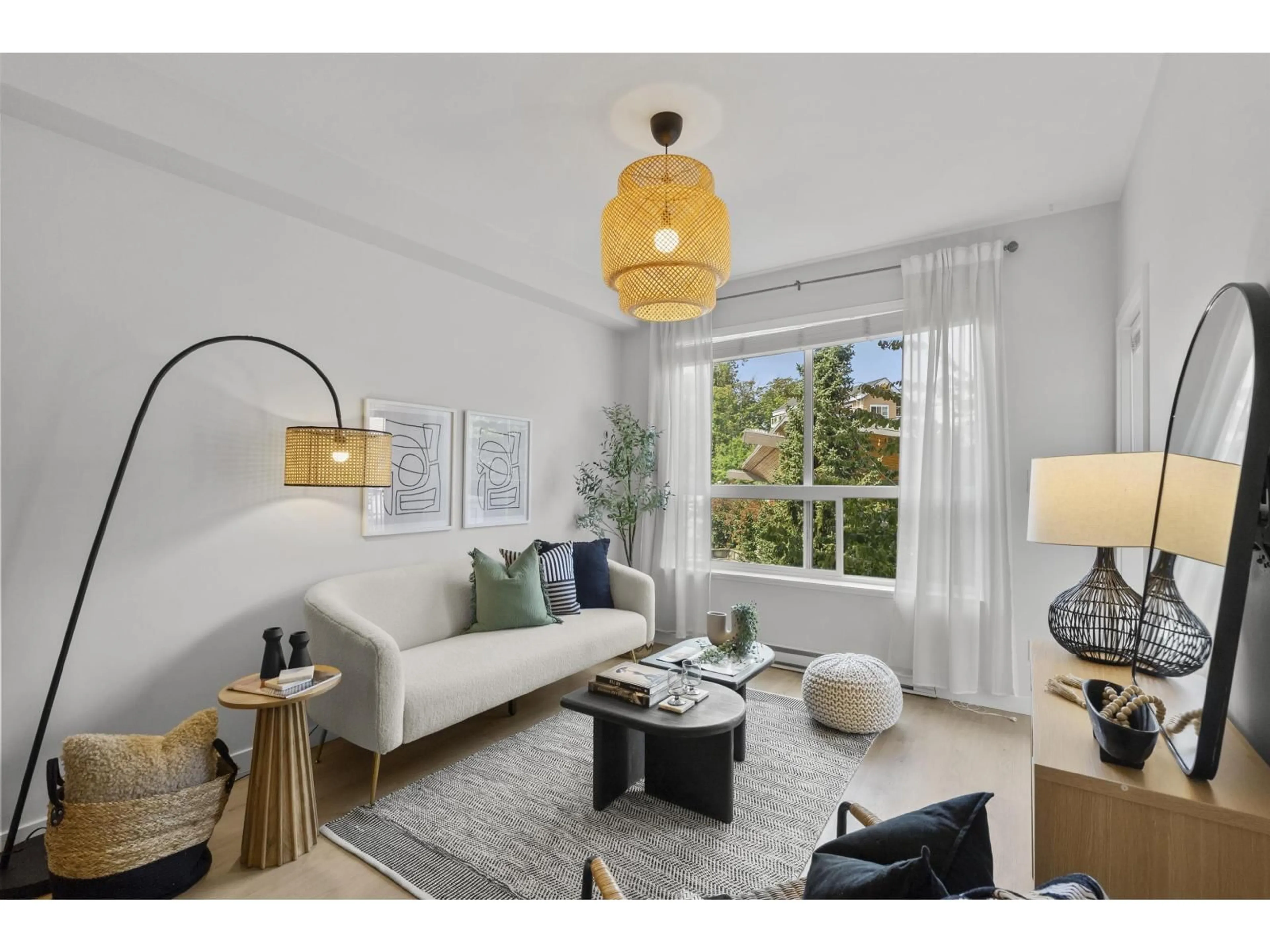 Living room with furniture, unknown for 211 - 6480 194, Surrey British Columbia V4N6J9