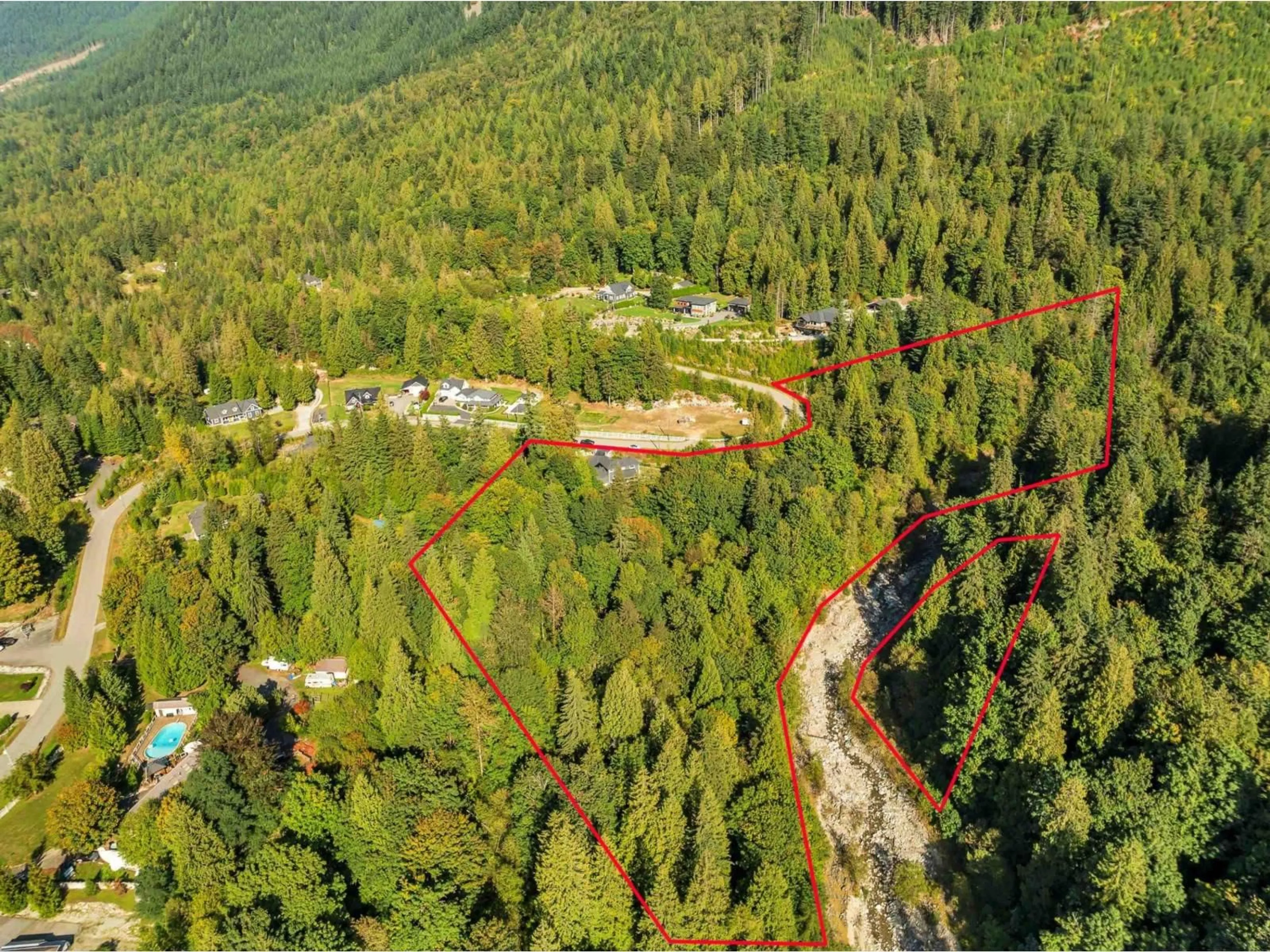 A pic from outside/outdoor area/front of a property/back of a property/a pic from drone, forest/trees view for 36398 CASCADE RIDGE, Mission British Columbia V2V7G9