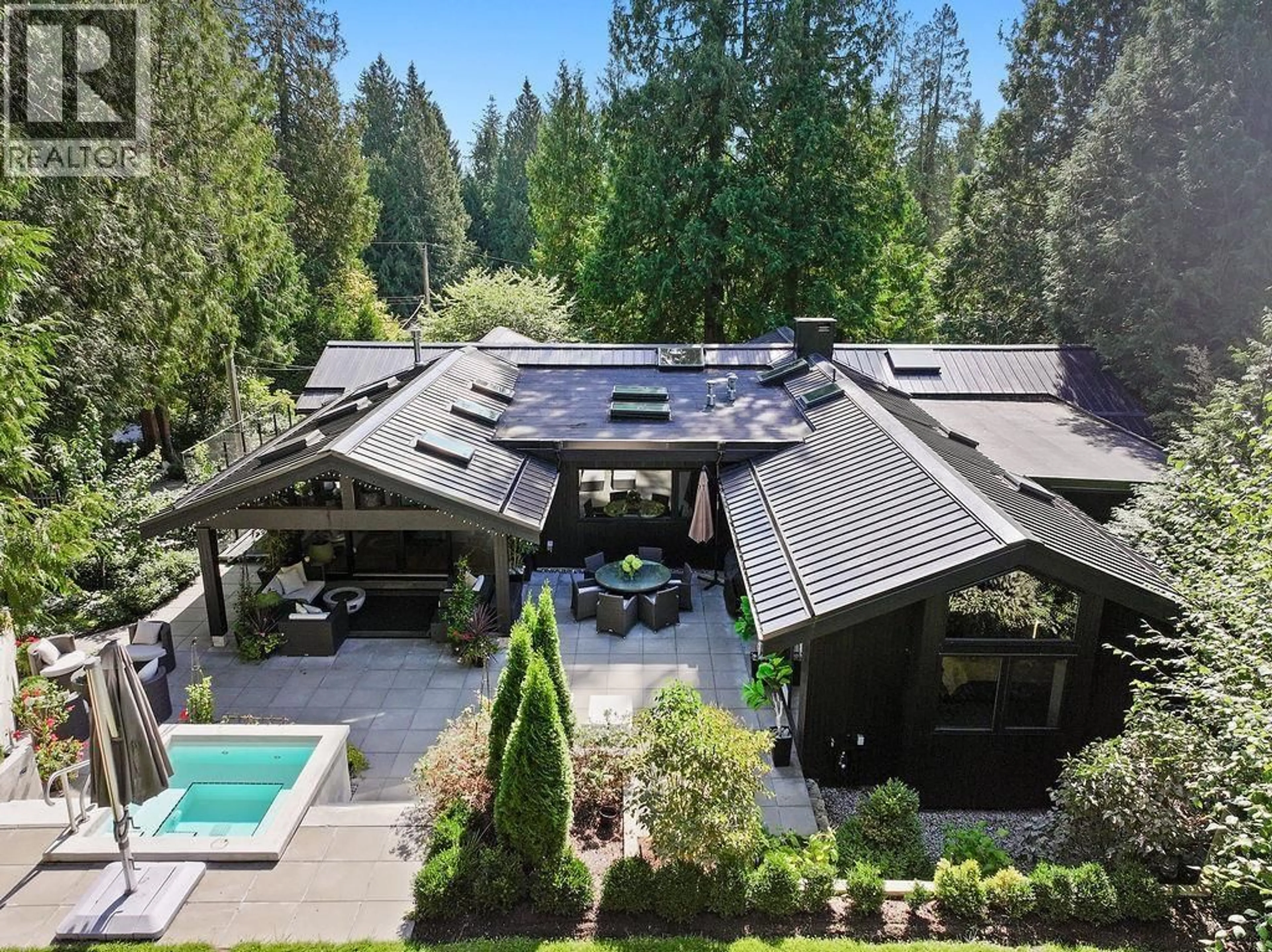 A pic from outside/outdoor area/front of a property/back of a property/a pic from drone, mountain view for 4645 CAULFEILD DRIVE, West Vancouver British Columbia V7W1E9