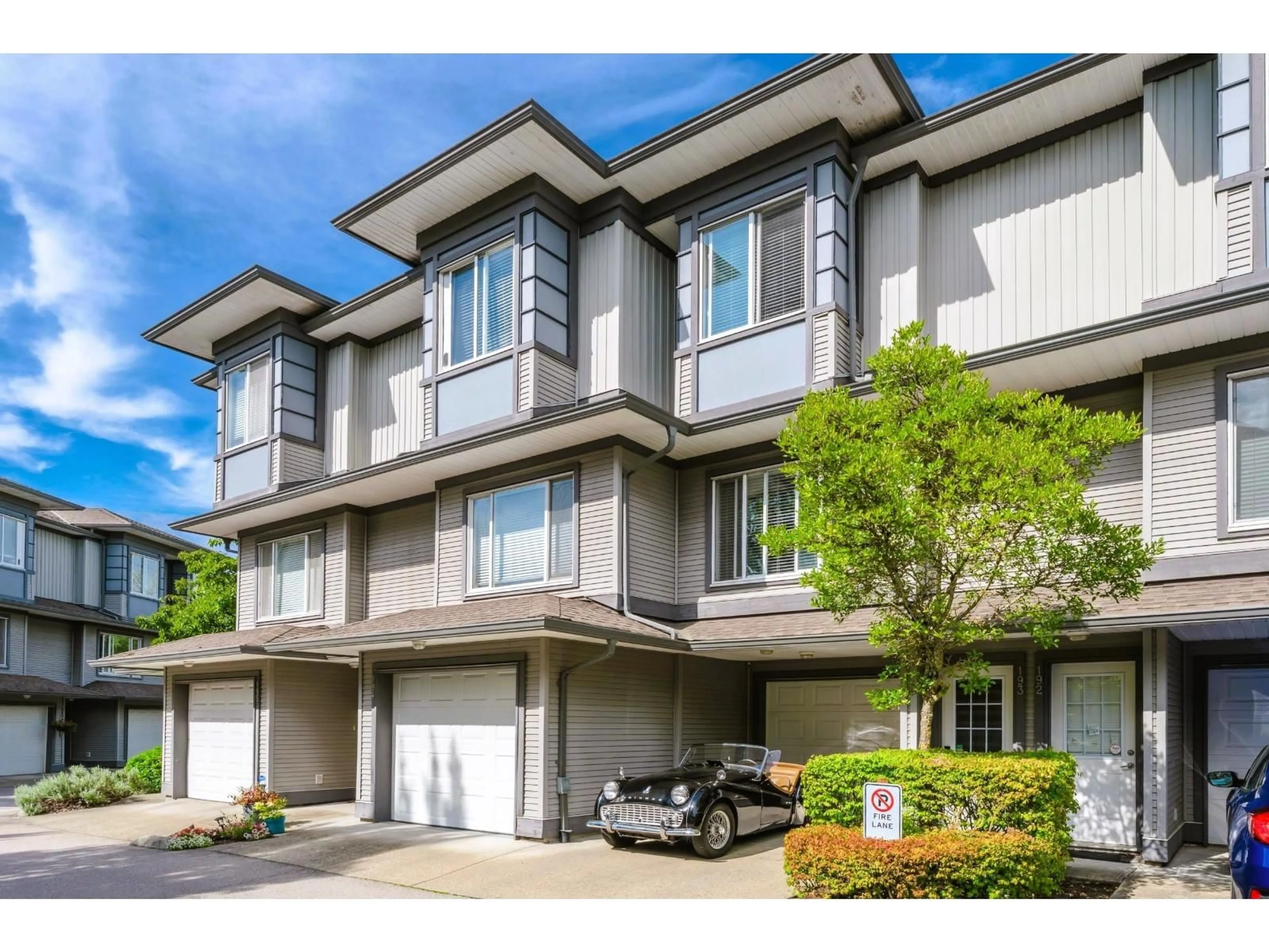 Home with vinyl exterior material, street for 193 - 18701 66TH, Surrey British Columbia V3S4B1