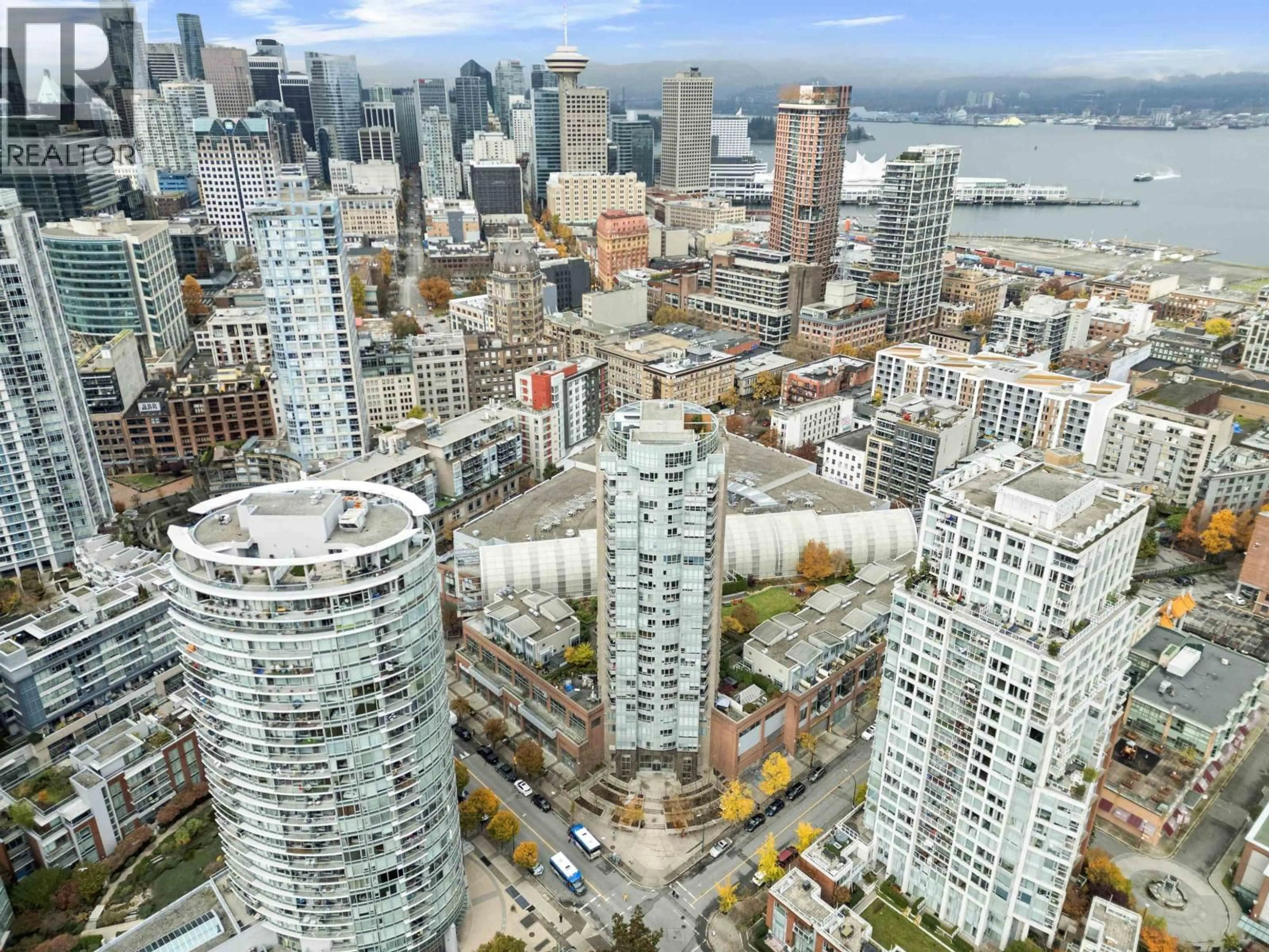 A pic from outside/outdoor area/front of a property/back of a property/a pic from drone, city buildings view from balcony for 2501 - 63 KEEFER PLACE, Vancouver British Columbia V6B6N6