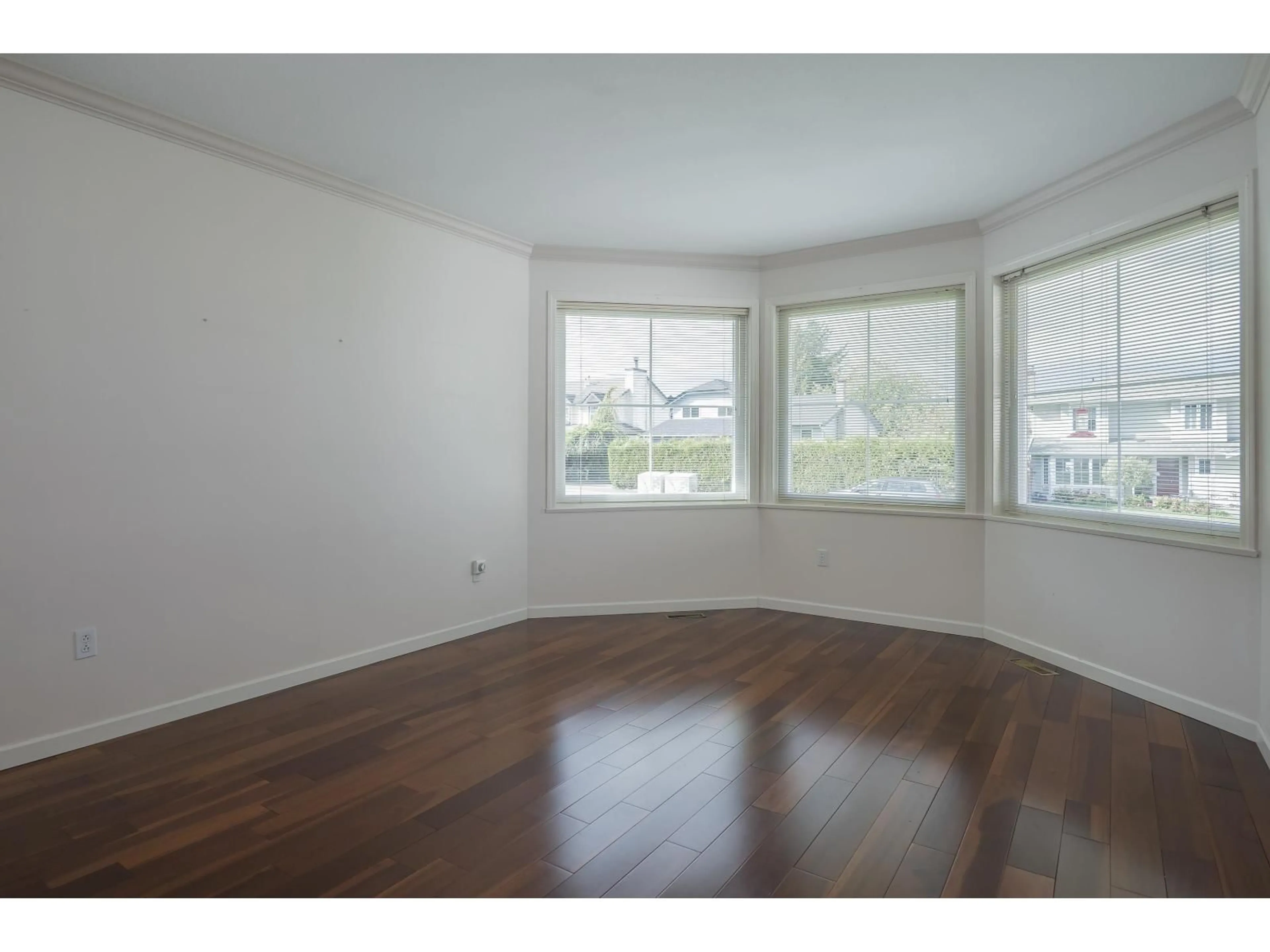 A pic of a room for 5114 219, Langley British Columbia V3A8P7