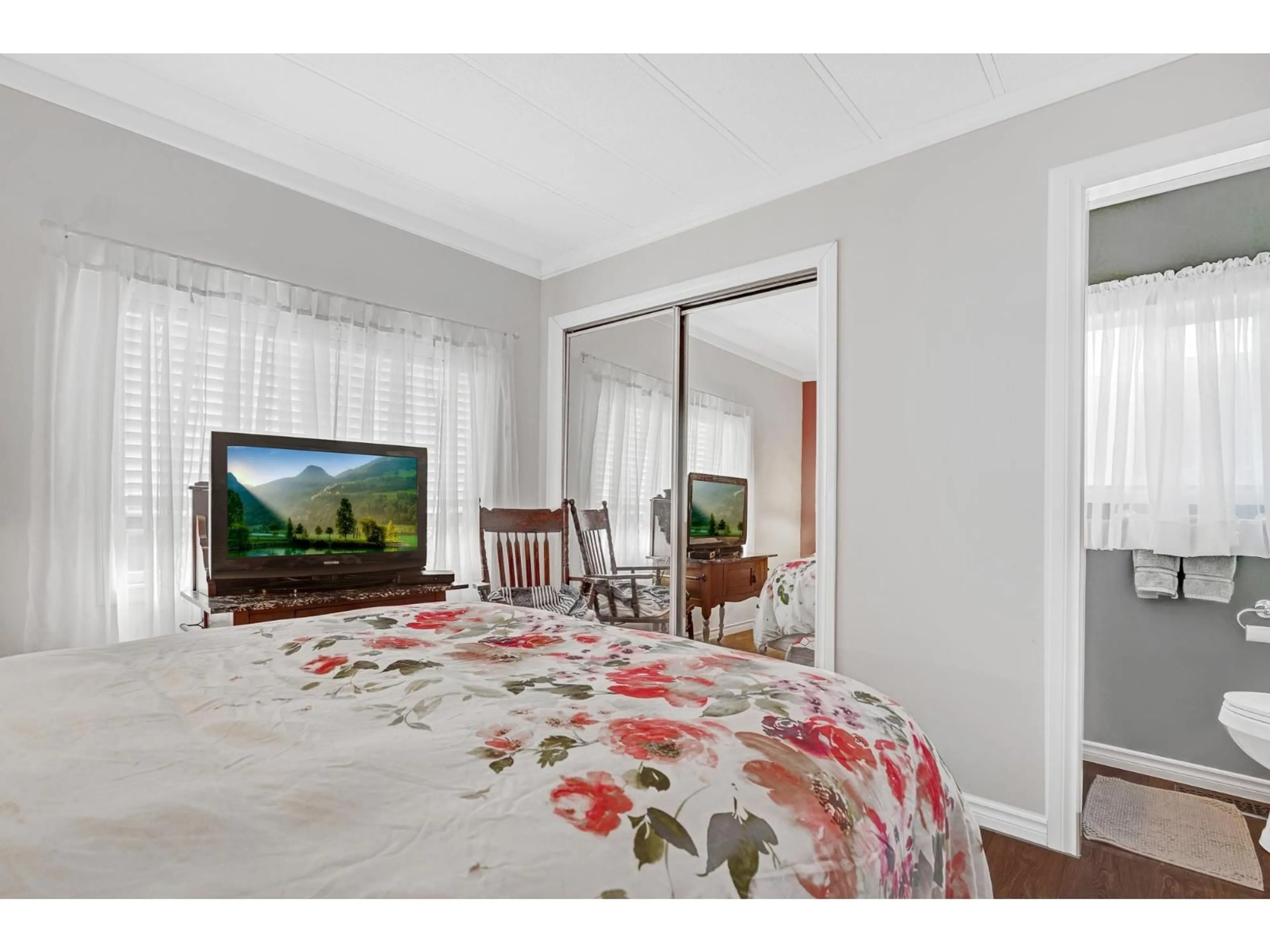 A pic of a room for 123 - 6338 VEDDER ROAD, Chilliwack British Columbia V2R3R4