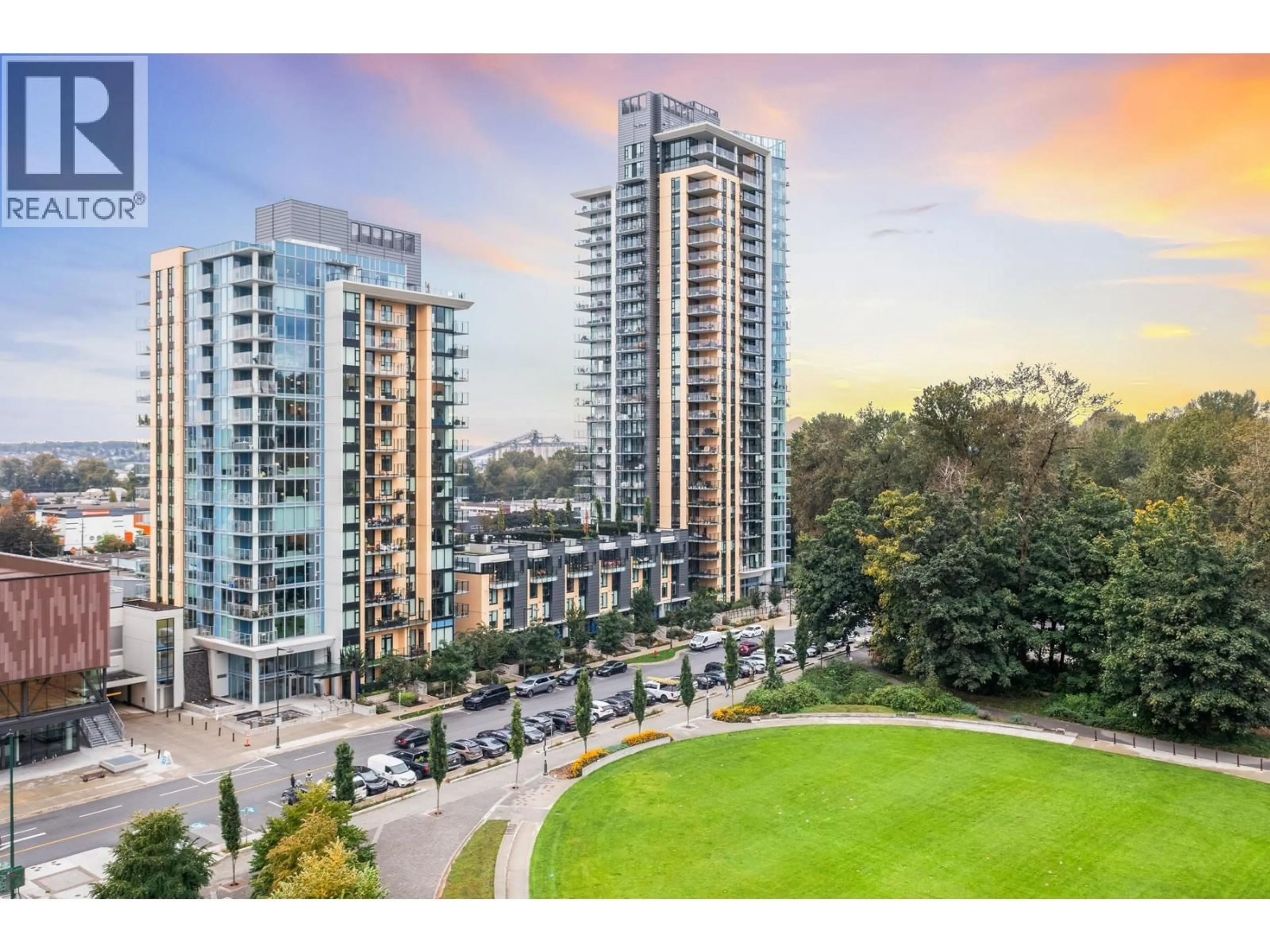 A pic from outside/outdoor area/front of a property/back of a property/a pic from drone, city buildings view from balcony for 502 - 1401 HUNTER STREET, North Vancouver British Columbia V7J0E2