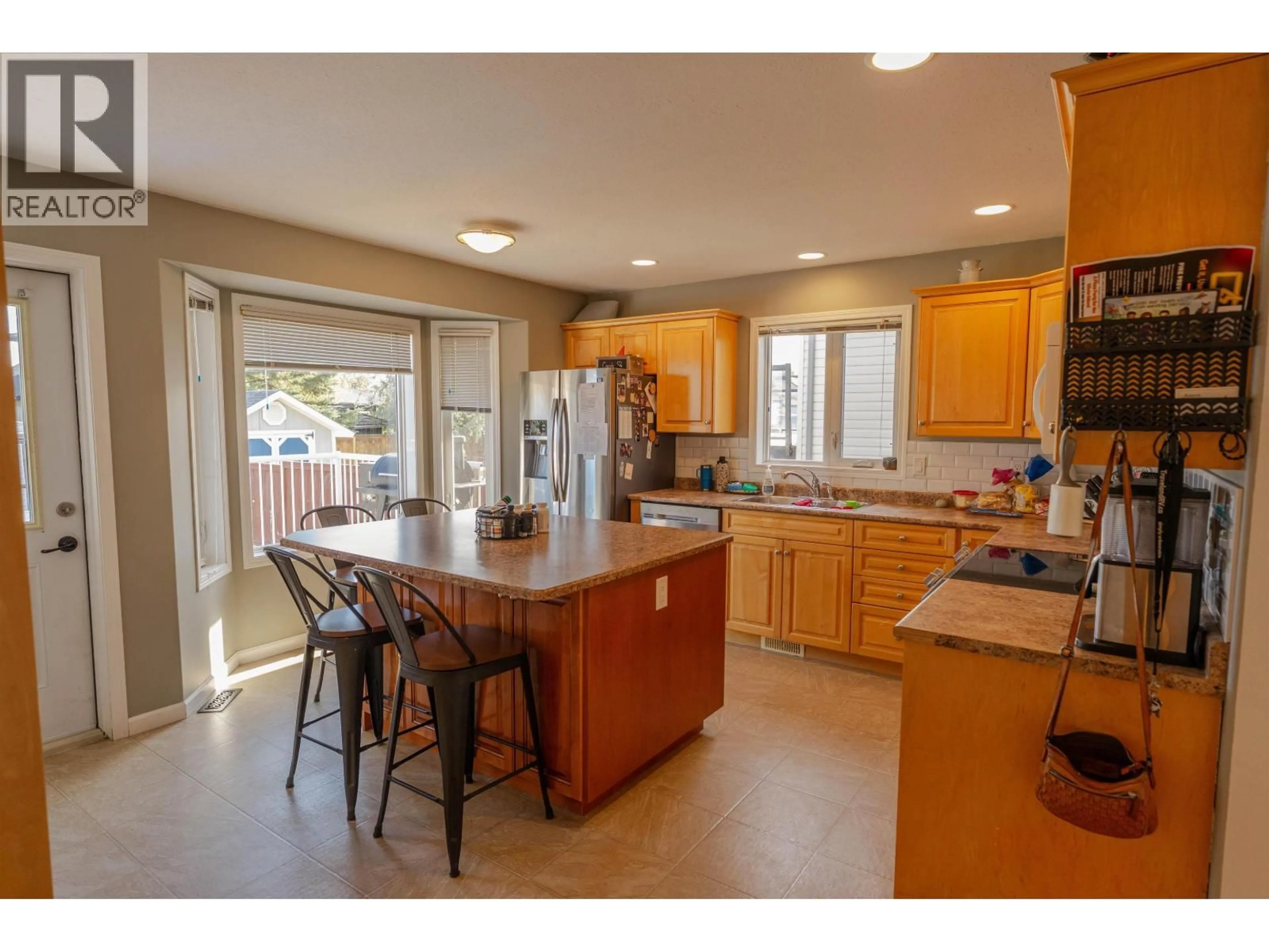 Open concept kitchen, unknown for 11723 91 STREET, Fort St. John British Columbia V1J0B3
