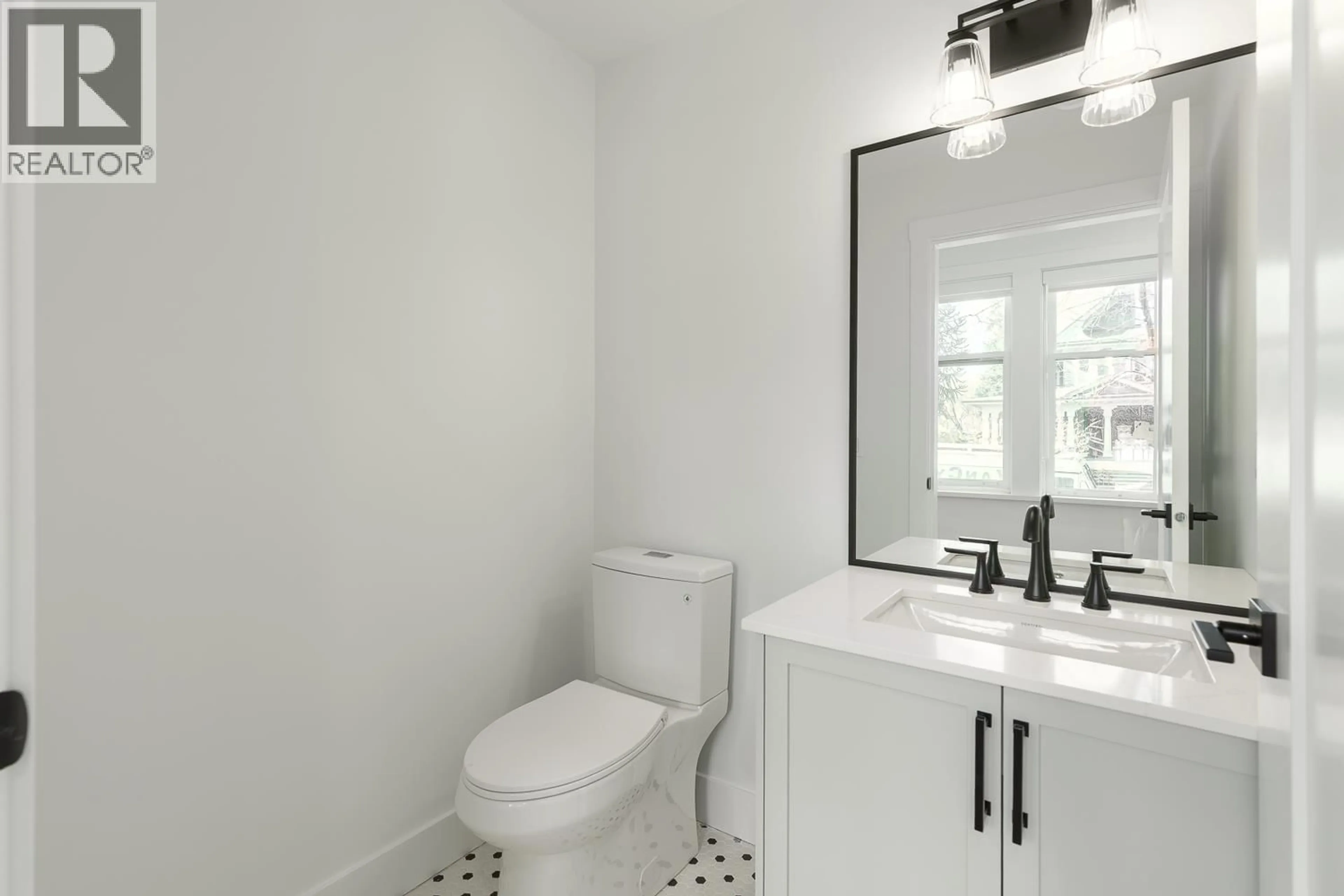 Standard bathroom, ceramic/tile floor for 1081 SEMLIN DRIVE, Vancouver British Columbia V5L2N6