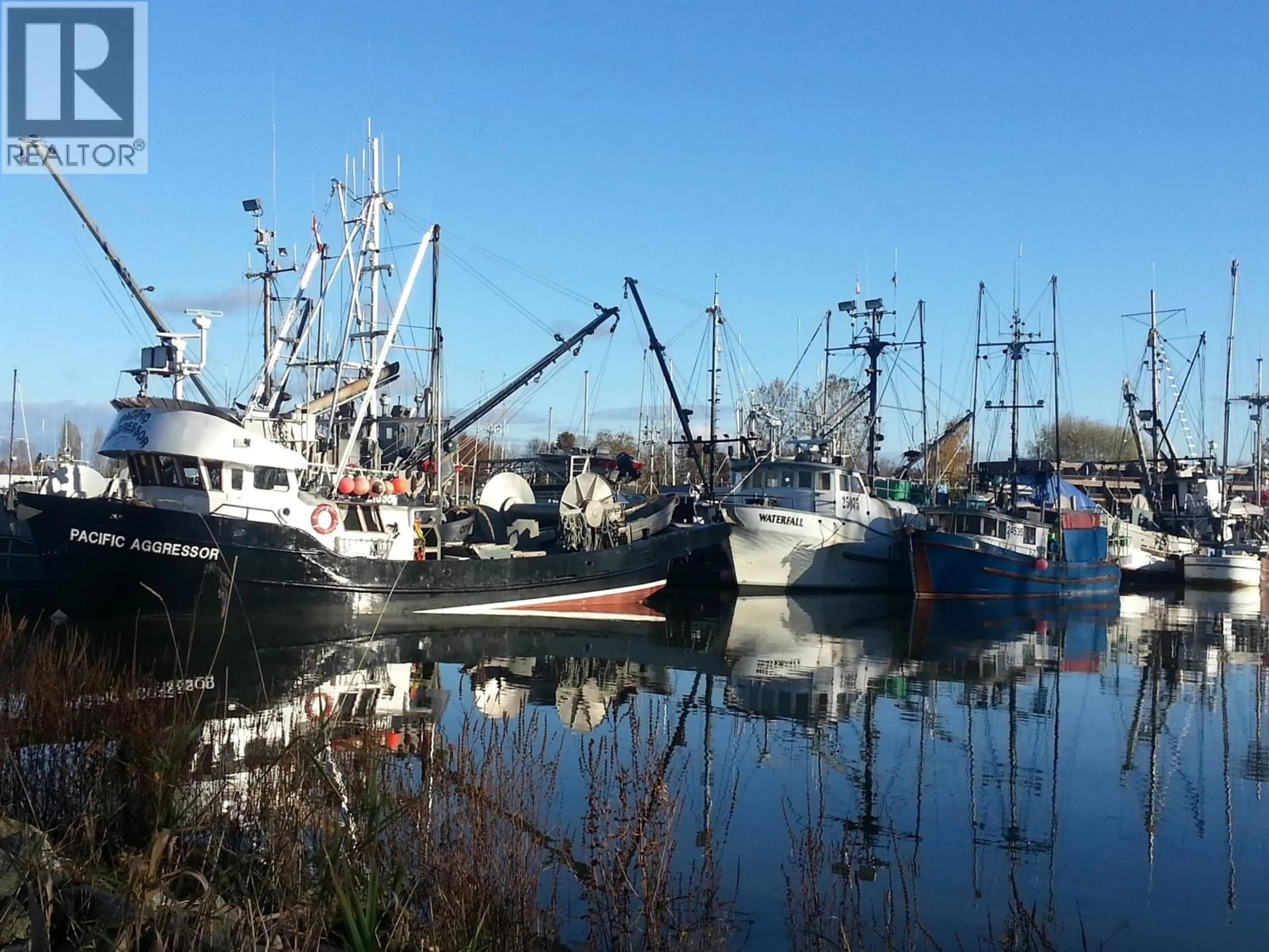 Blurry image for 108 - 4753 RIVER ROAD, Delta British Columbia V4K1R9