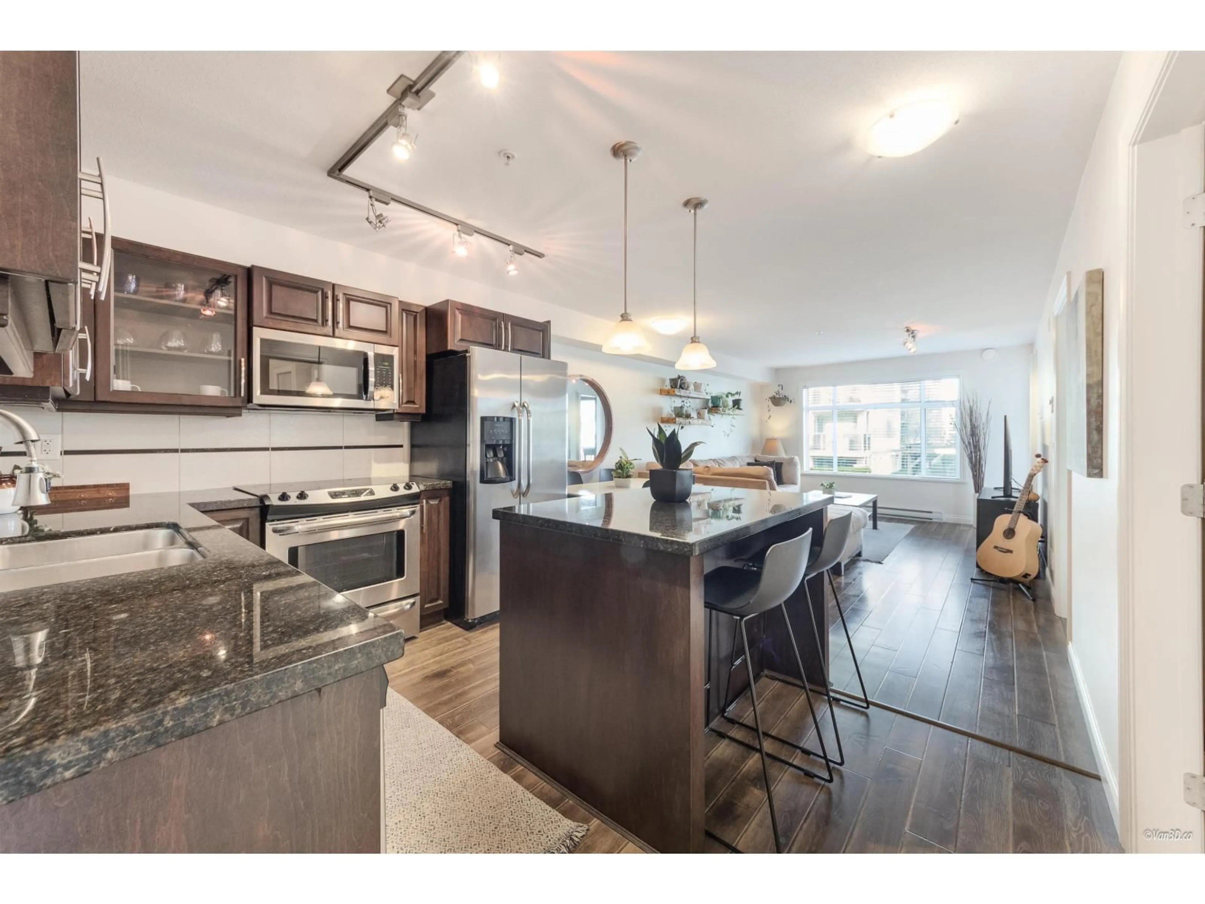 Open concept kitchen, unknown for 211 - 19939 55A, Langley British Columbia V3A3X4