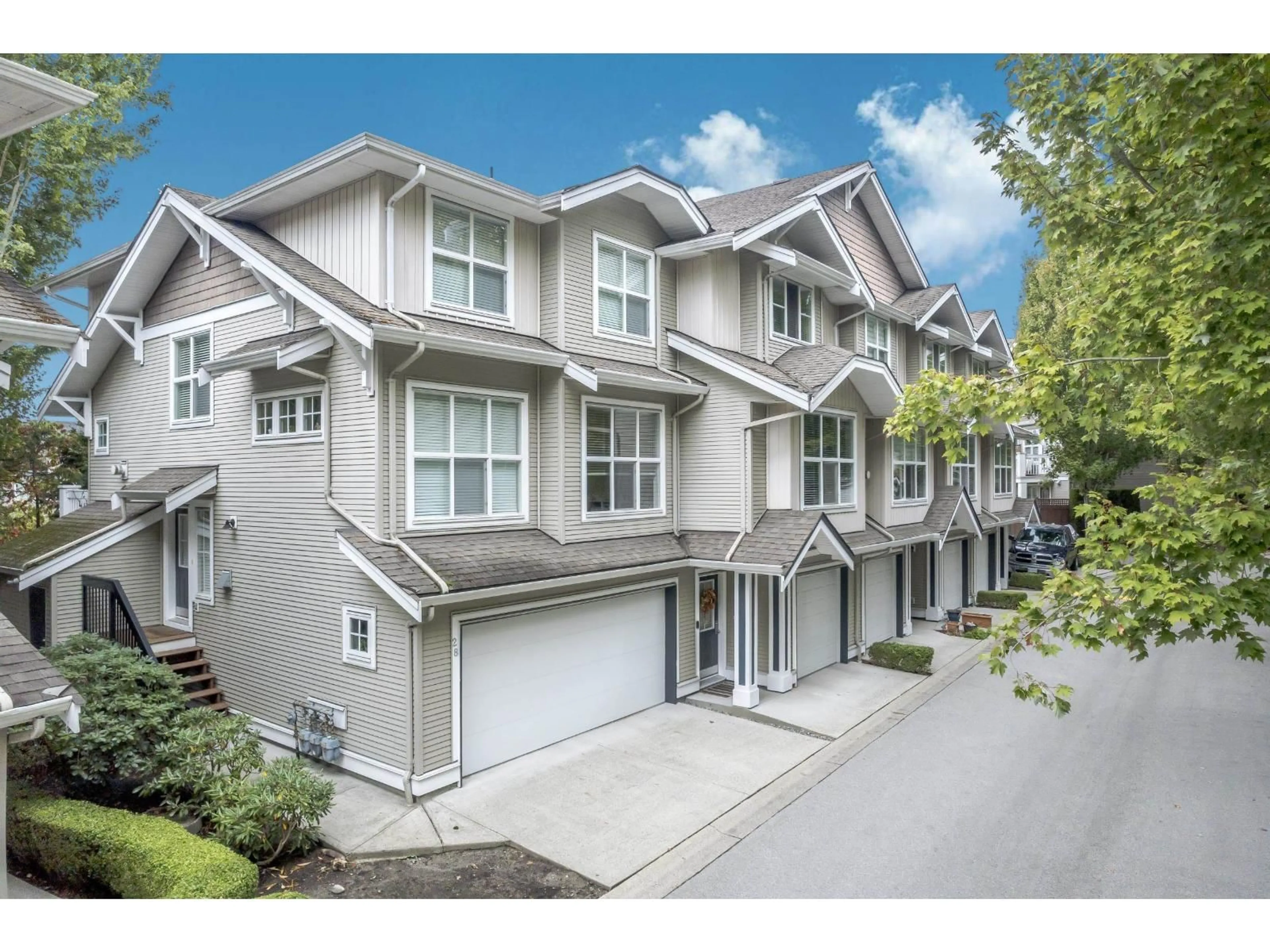 Unknown for 27 - 20460 66, Langley British Columbia V2Y3B6