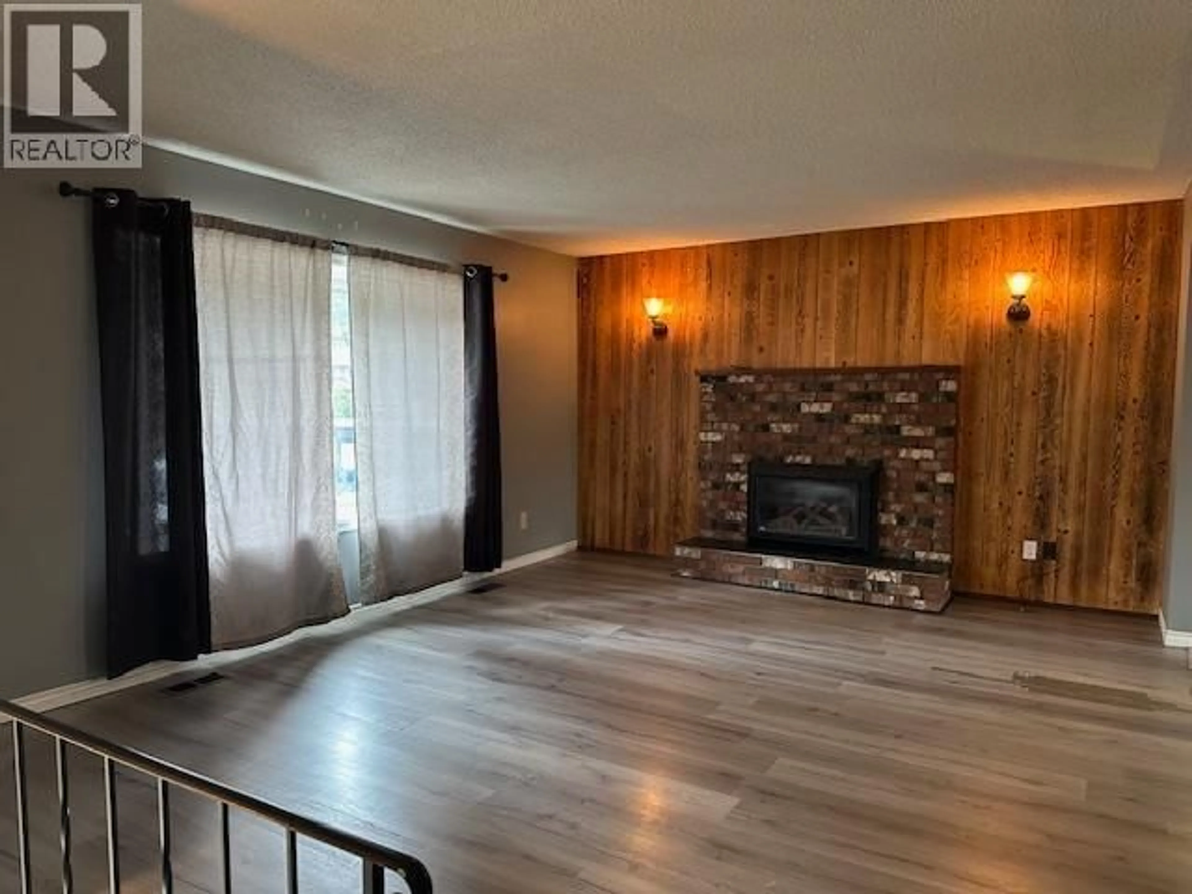 A pic of a room for 1275 11TH AVENUE, Williams Lake British Columbia V2G2N1