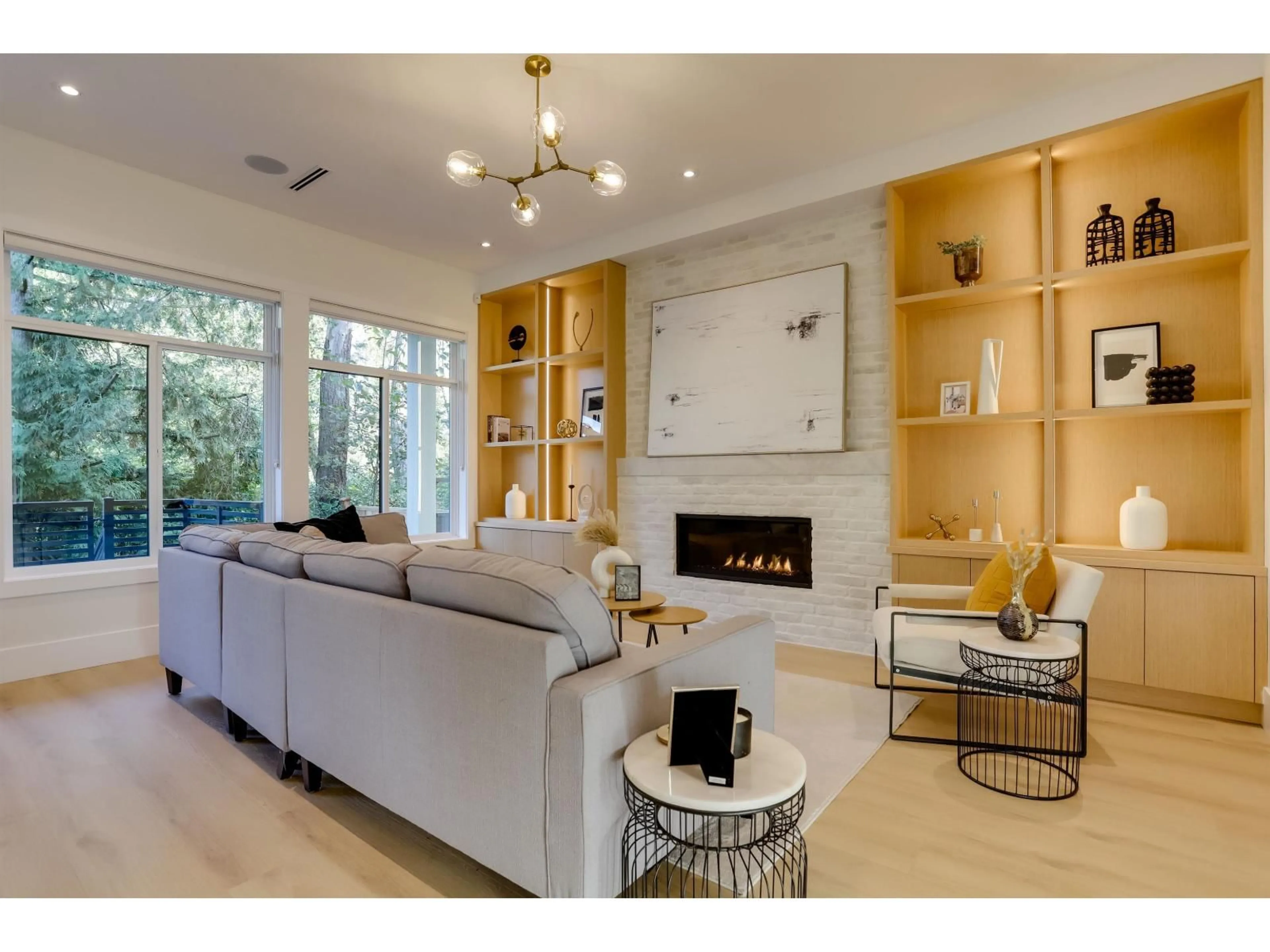 Living room with furniture, unknown for 7522 205A, Langley British Columbia V2Y1V5