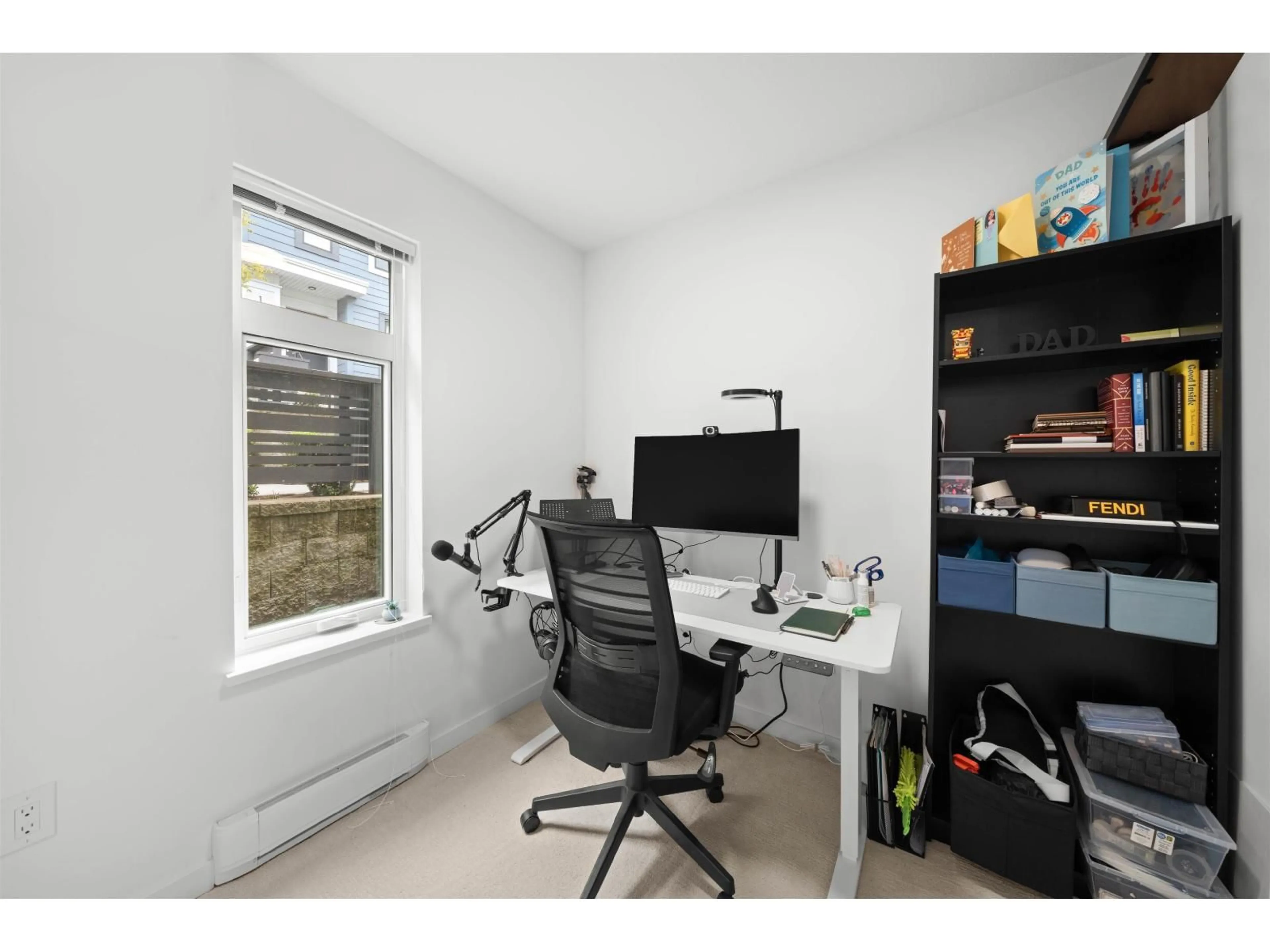 A pic of a room for 150 - 15235 SITKA, Surrey British Columbia V3S0A9