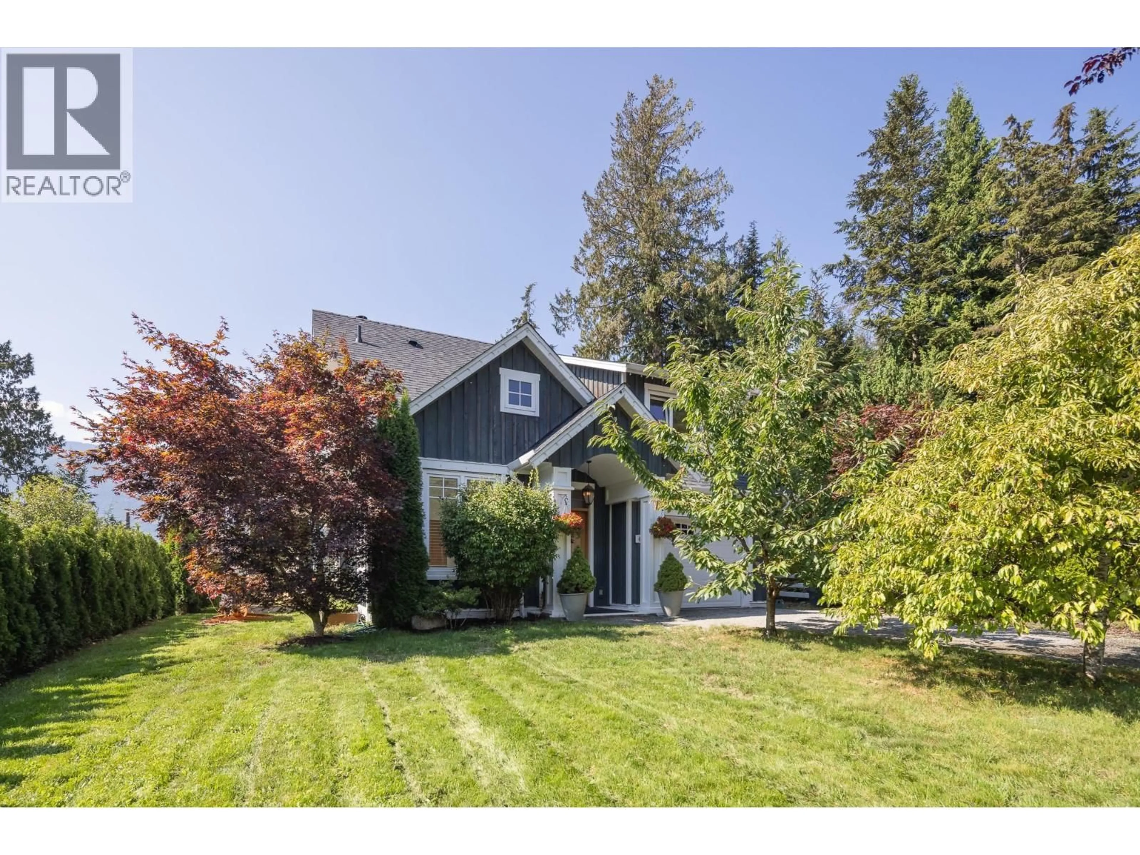 A pic from outside/outdoor area/front of a property/back of a property/a pic from drone, street for 679 COPPER DRIVE, Britannia Beach British Columbia V0N1J0