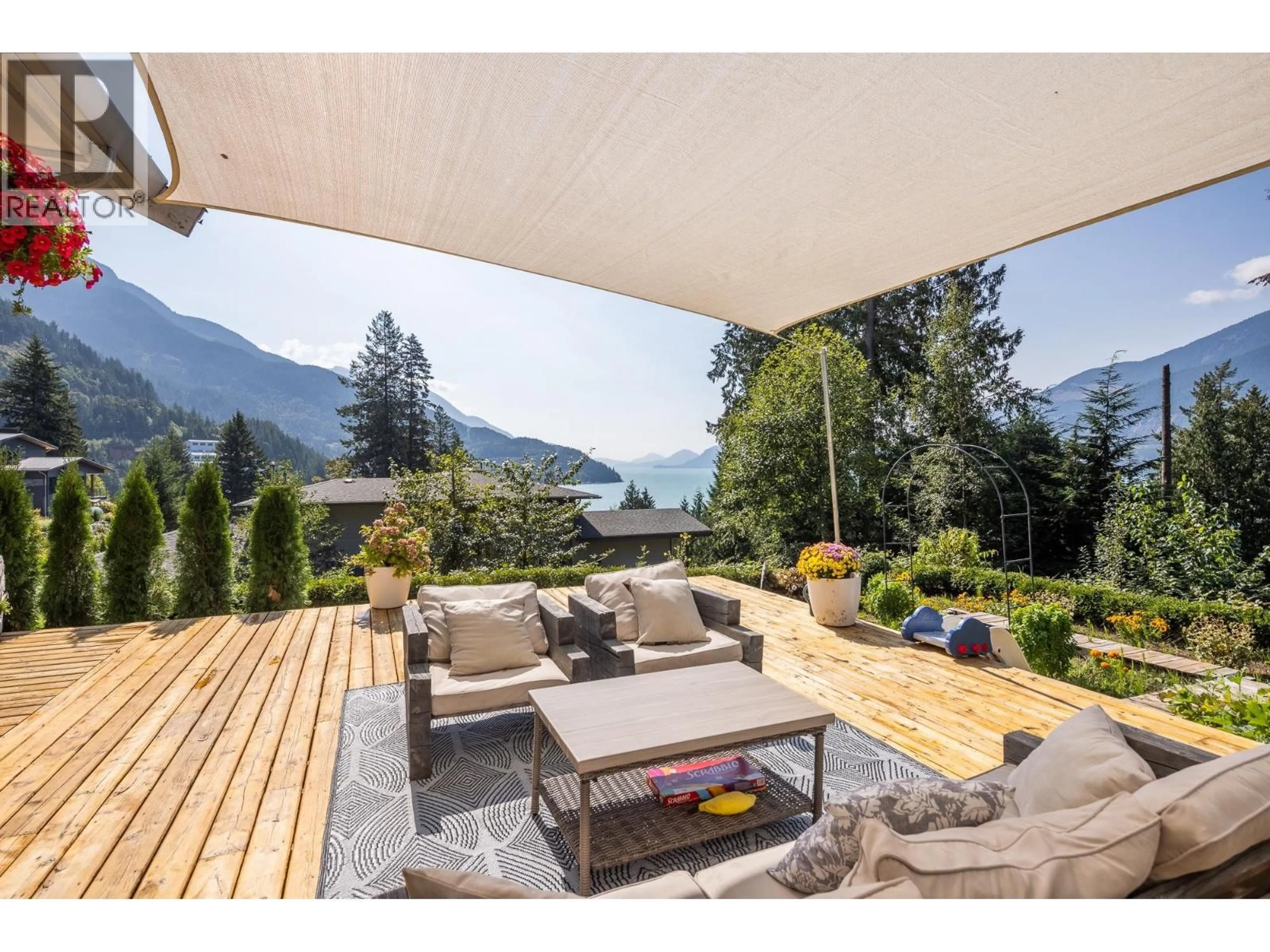 Patio, mountain view for 679 COPPER DRIVE, Britannia Beach British Columbia V0N1J0