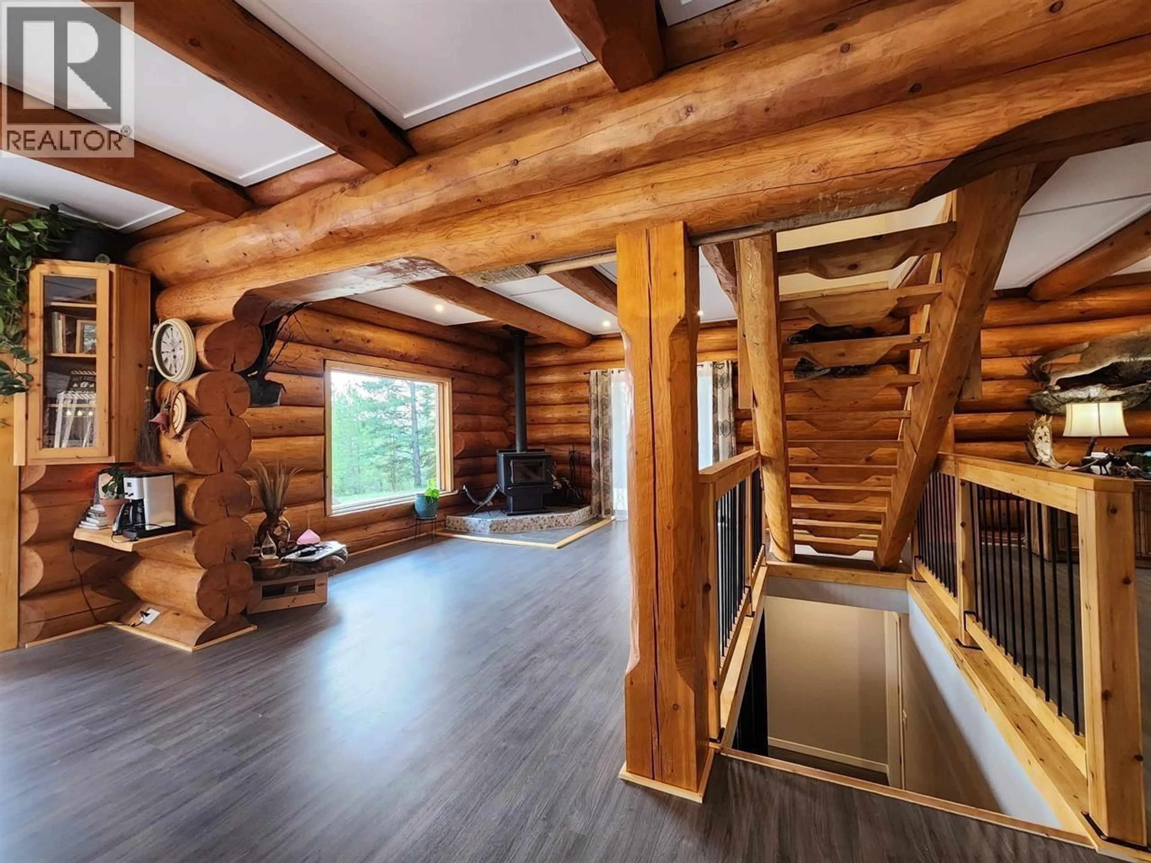 Indoor entryway for 6847 FAWN LK AC01 ROAD, Lone Butte British Columbia V0K1X1