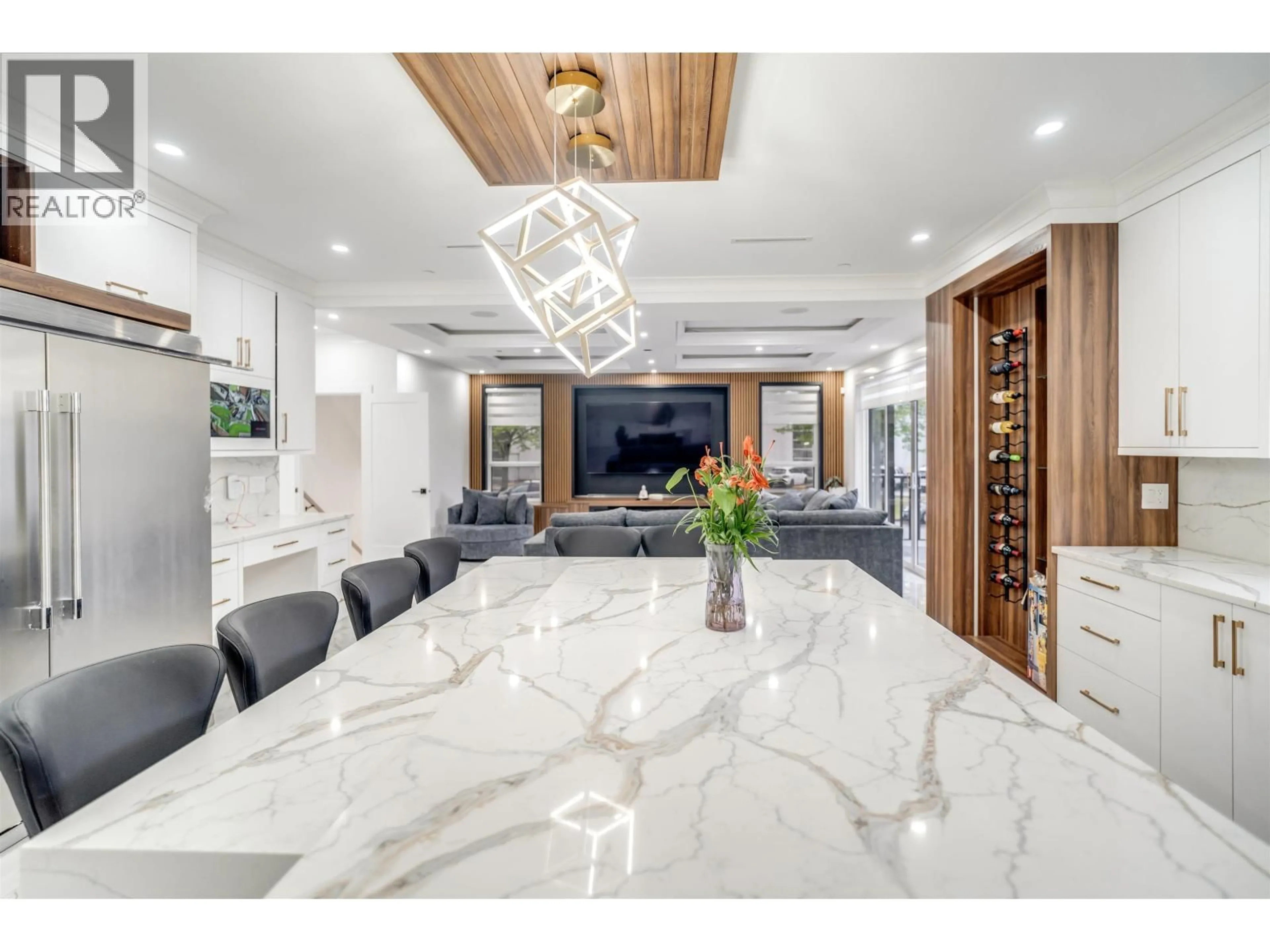 Open concept kitchen, ceramic/tile floor for 22839 PURDEY AVENUE, Maple Ridge British Columbia V2X8B8