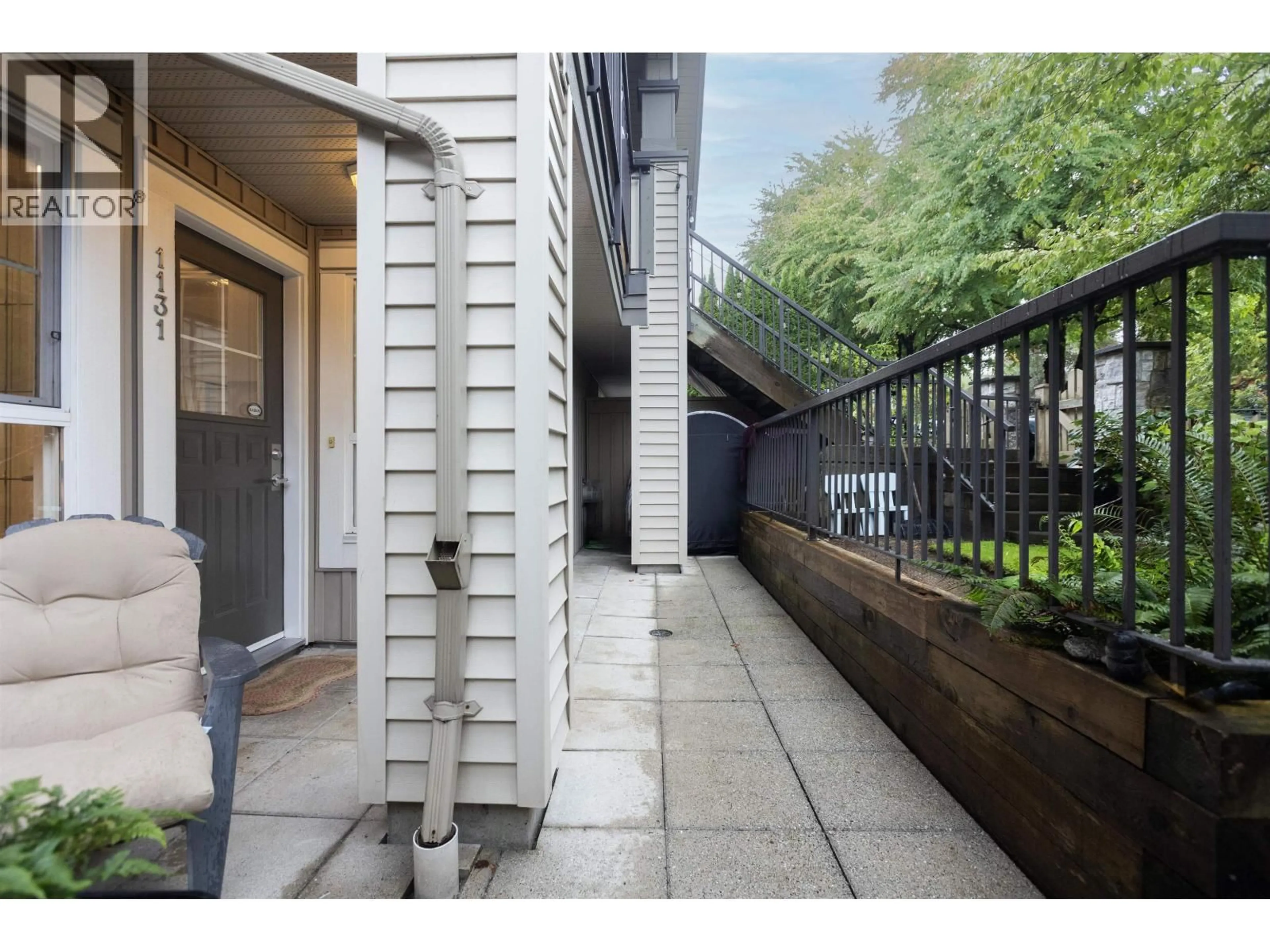 Patio, street for 1131 ROSS ROAD, North Vancouver British Columbia V7K1C6