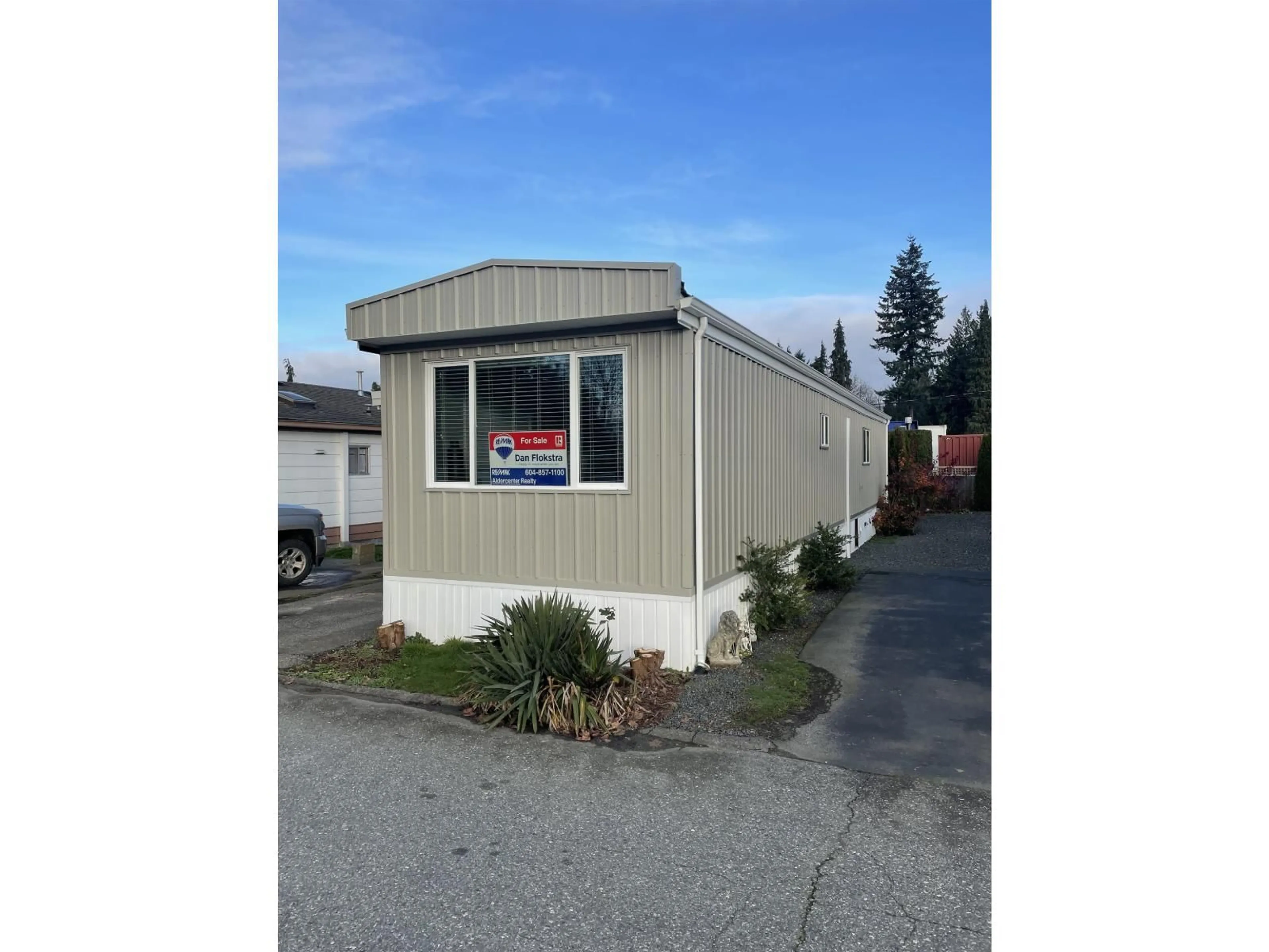 Home with vinyl exterior material, street for 4 - 4426 232, Langley British Columbia V2Z2R3