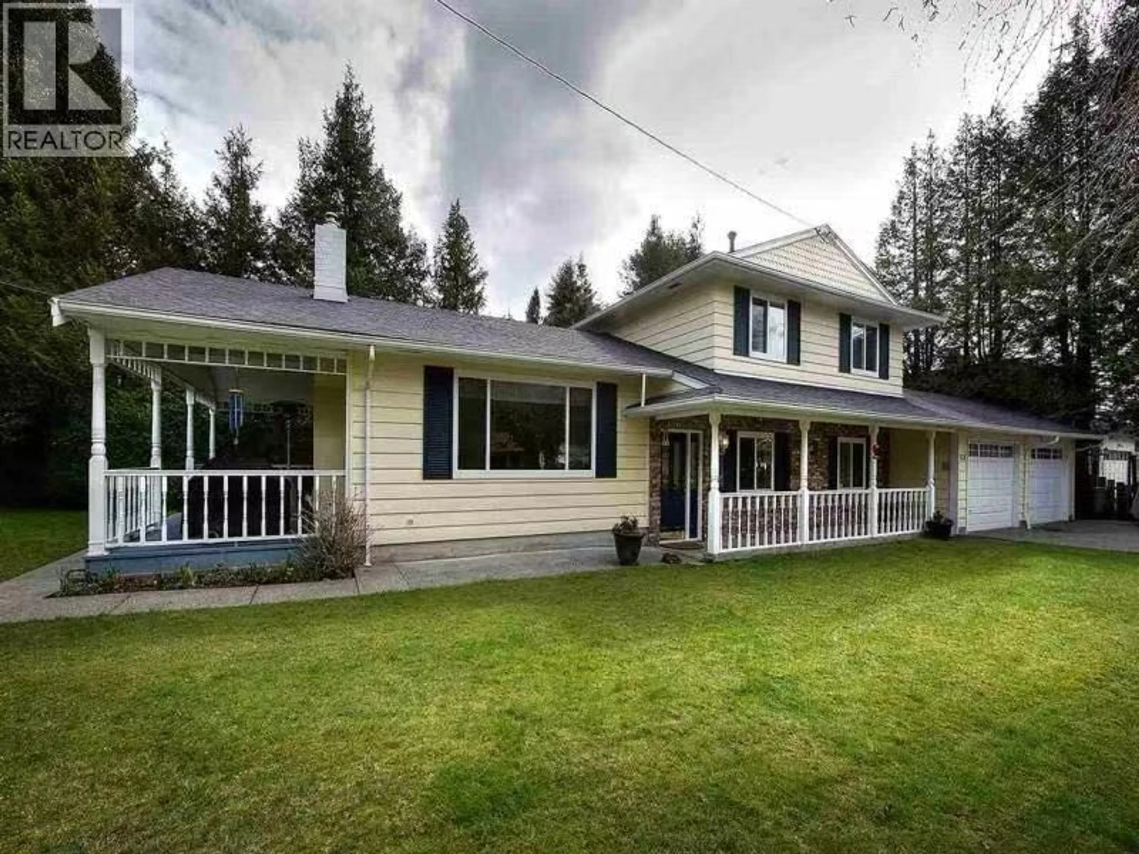 Home with vinyl exterior material, unknown for 128 53 STREET, Delta British Columbia V4M3B2