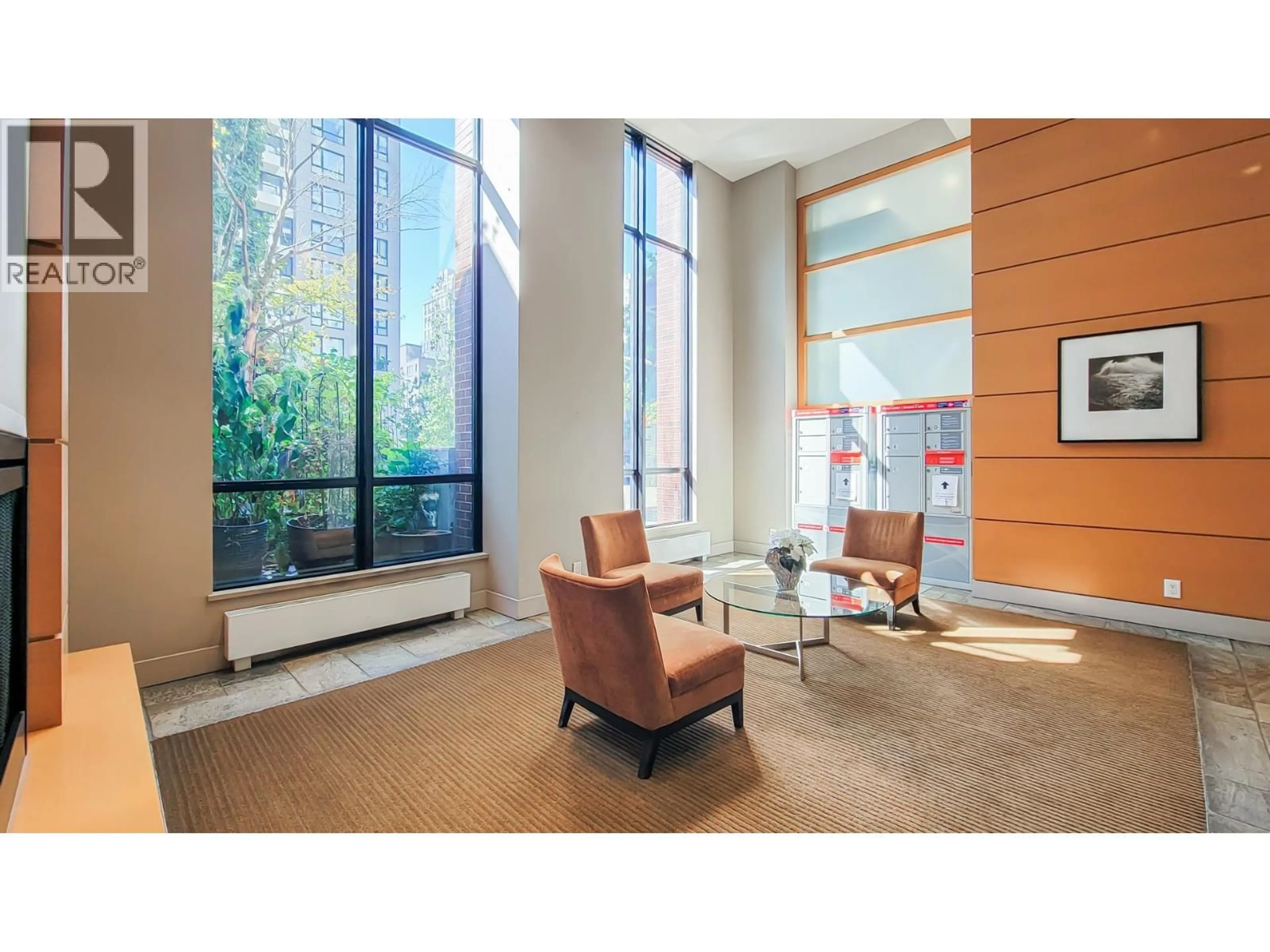 Unknown for 802 - 909 MAINLAND STREET, Vancouver British Columbia V6B1S3