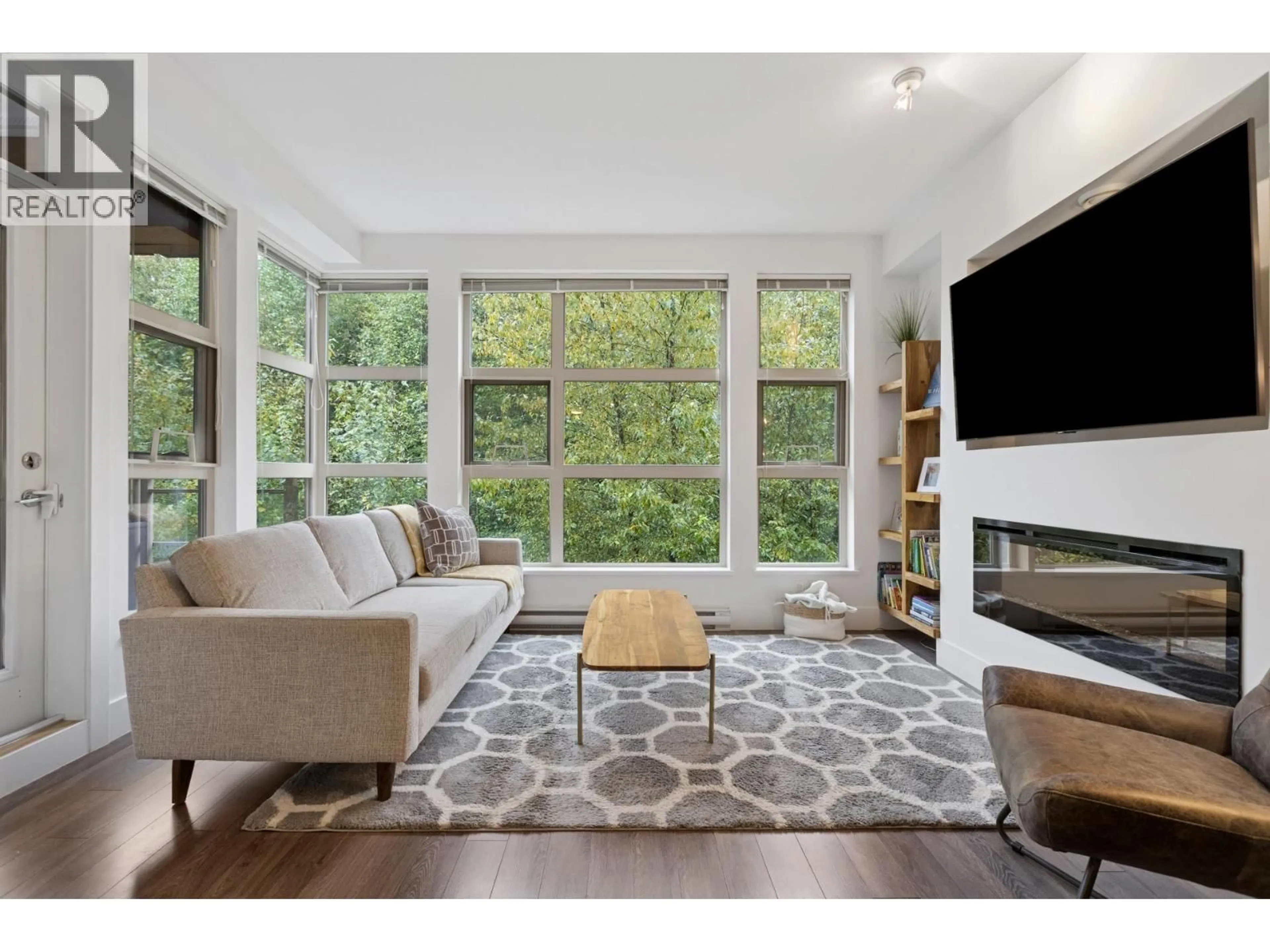 Living room with furniture, unknown for 406 - 3606 ALDERCREST DRIVE, North Vancouver British Columbia V7G0A3