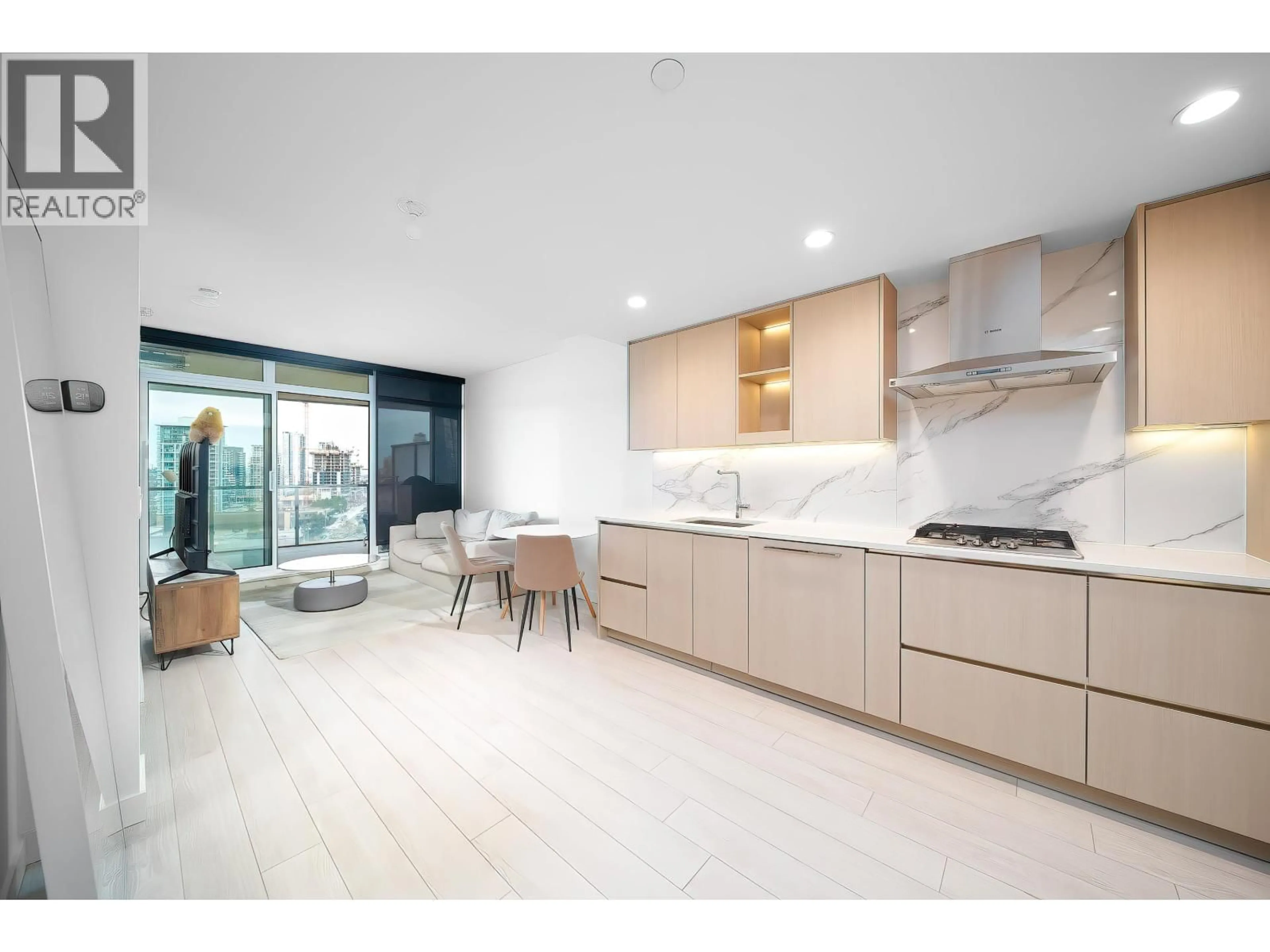 Open concept kitchen, unknown for 810 - 4880 LOUGHEED HIGHWAY, Burnaby British Columbia V5C0N1