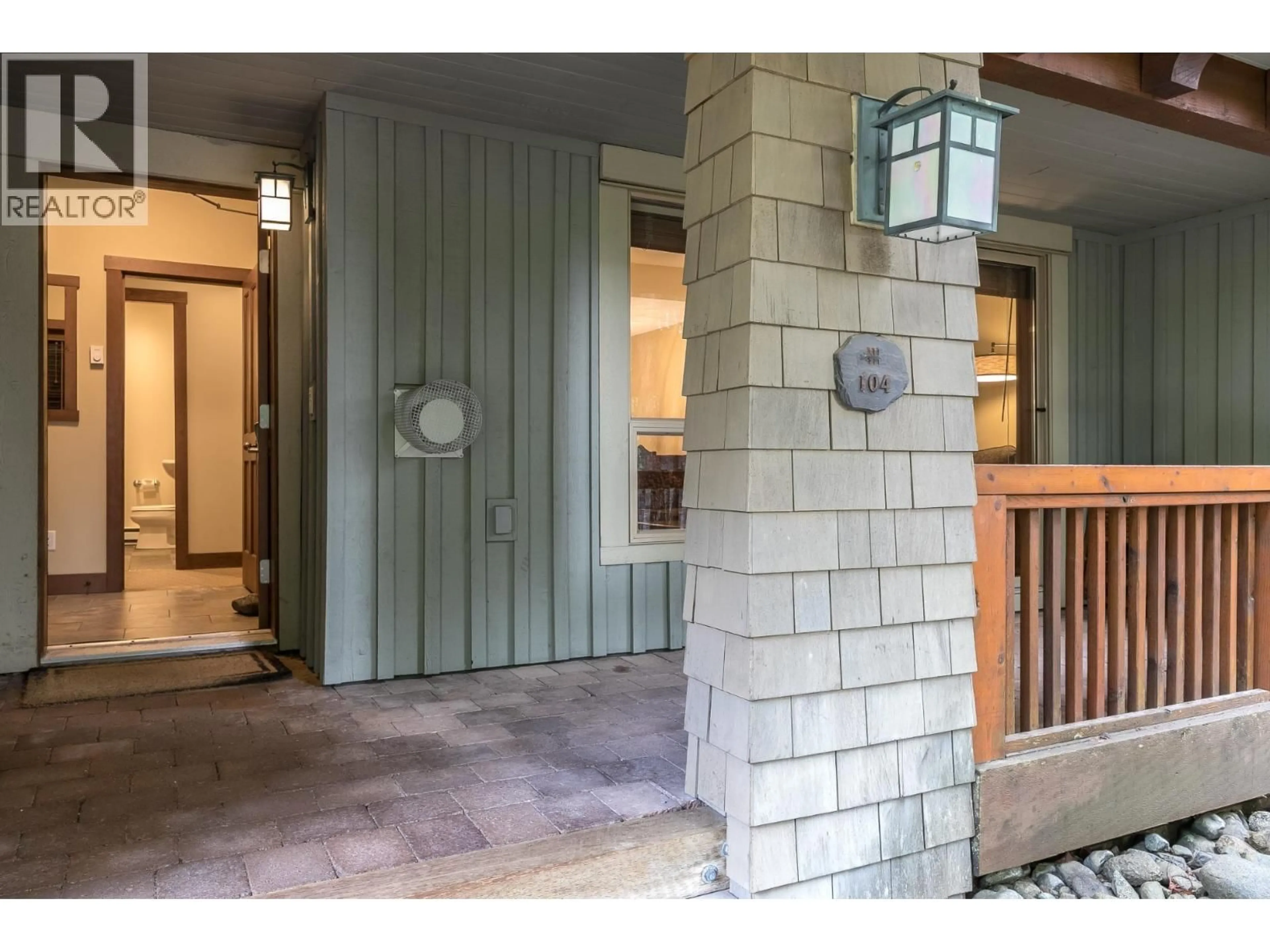 Indoor entryway for 104G - 4653 BLACKCOMB WAY, Whistler British Columbia V8E0Y9