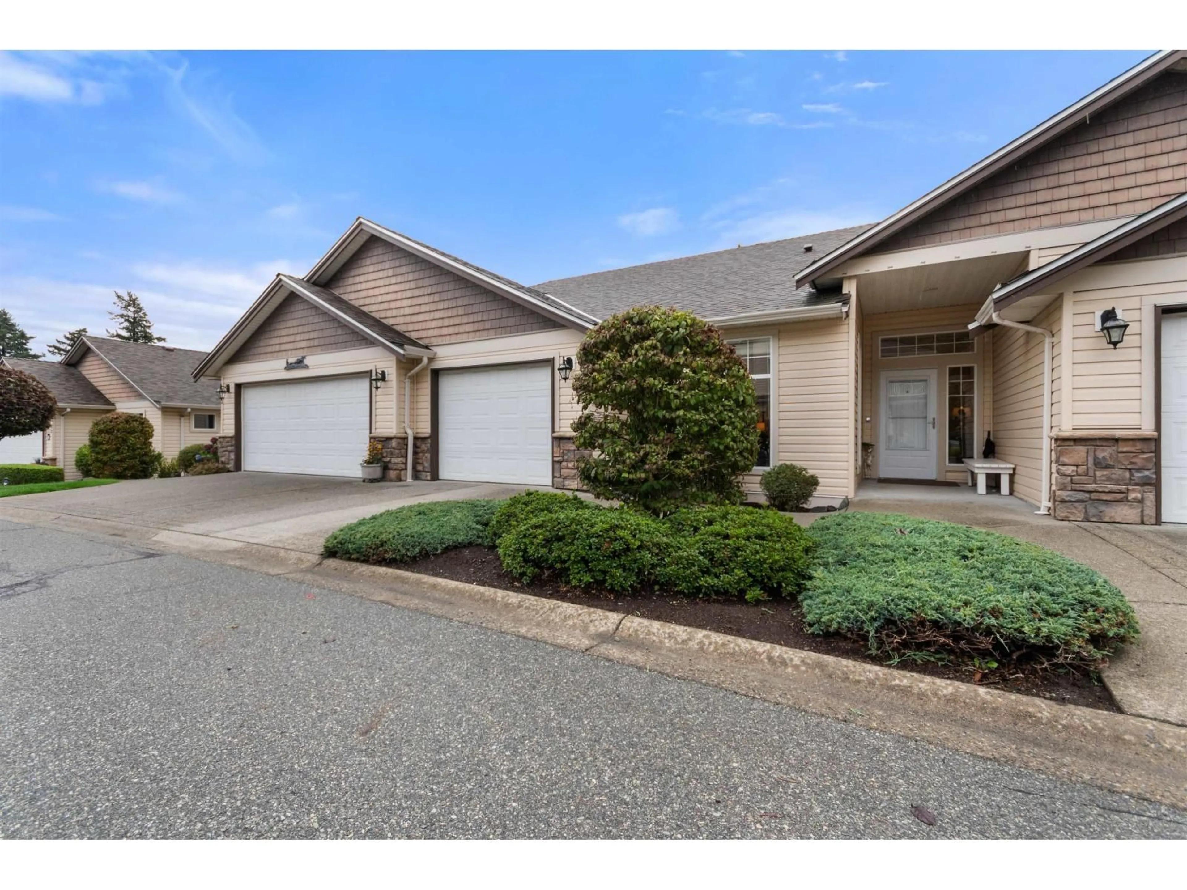 Unknown for 54 - 8590 SUNRISE DRIVE, Chilliwack British Columbia V2R3Z4