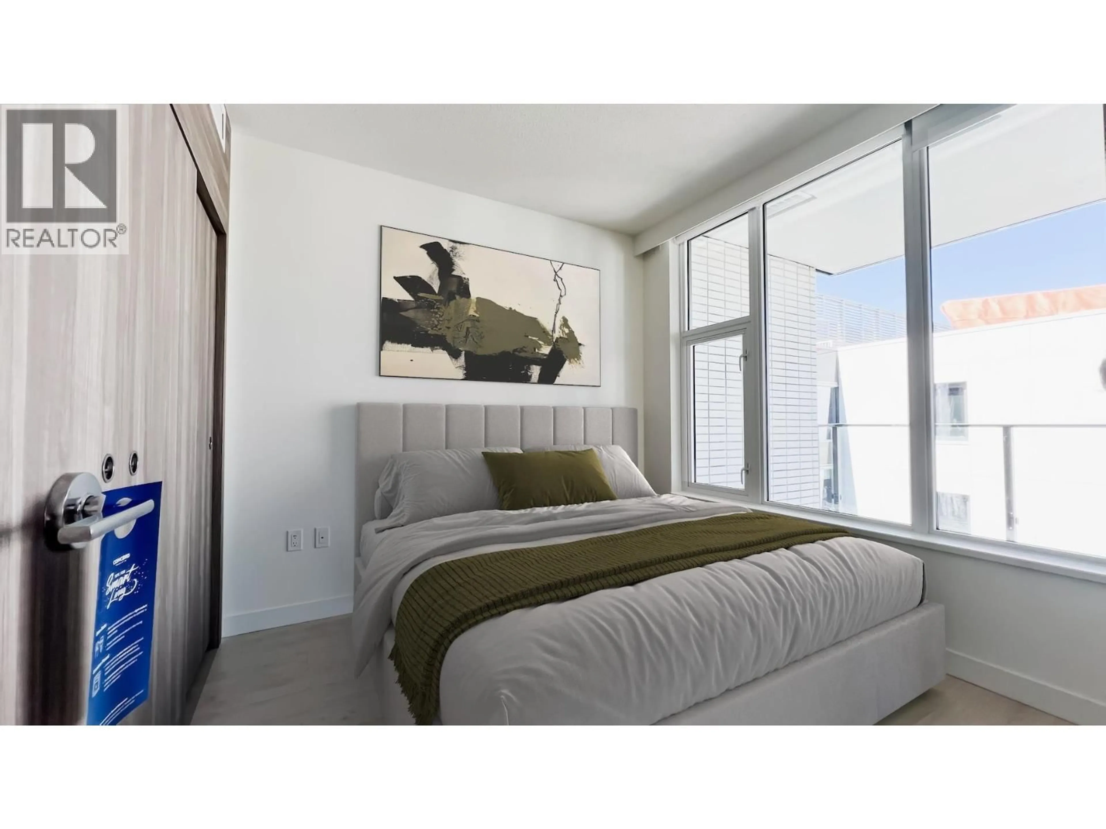 Bedroom with bed, unknown for 1211 - 8611 HAZELBRIDGE WAY, Richmond British Columbia V6X0W8