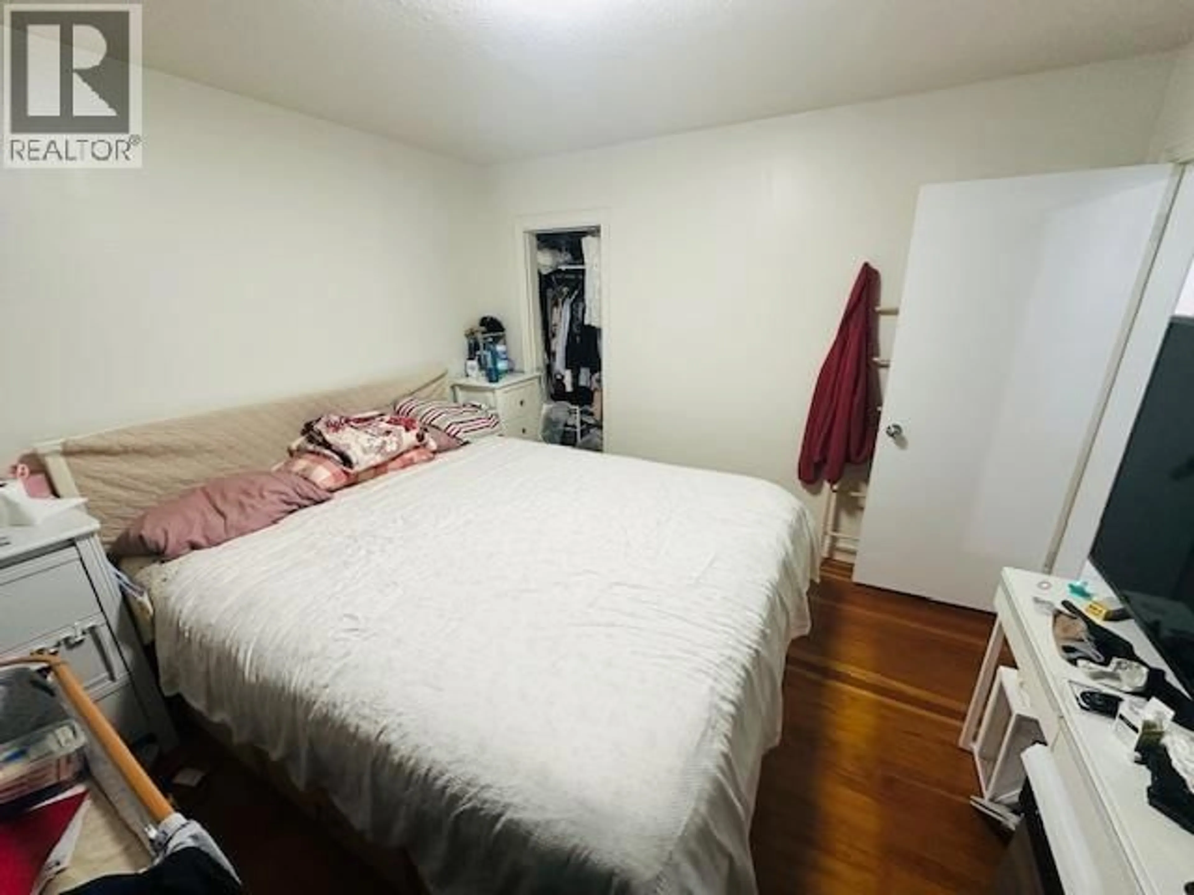 A pic of a room for 1038 SEVENTH AVENUE, New Westminster British Columbia V3M2J5