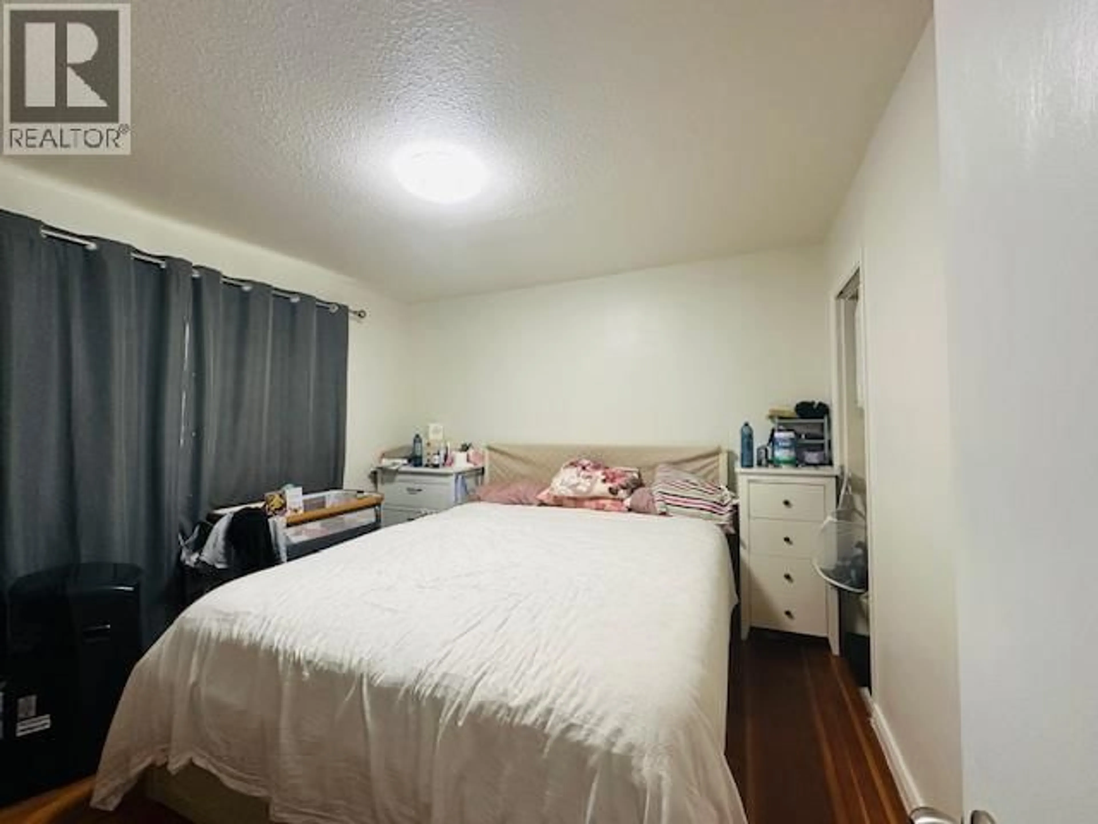 A pic of a room for 1038 SEVENTH AVENUE, New Westminster British Columbia V3M2J5