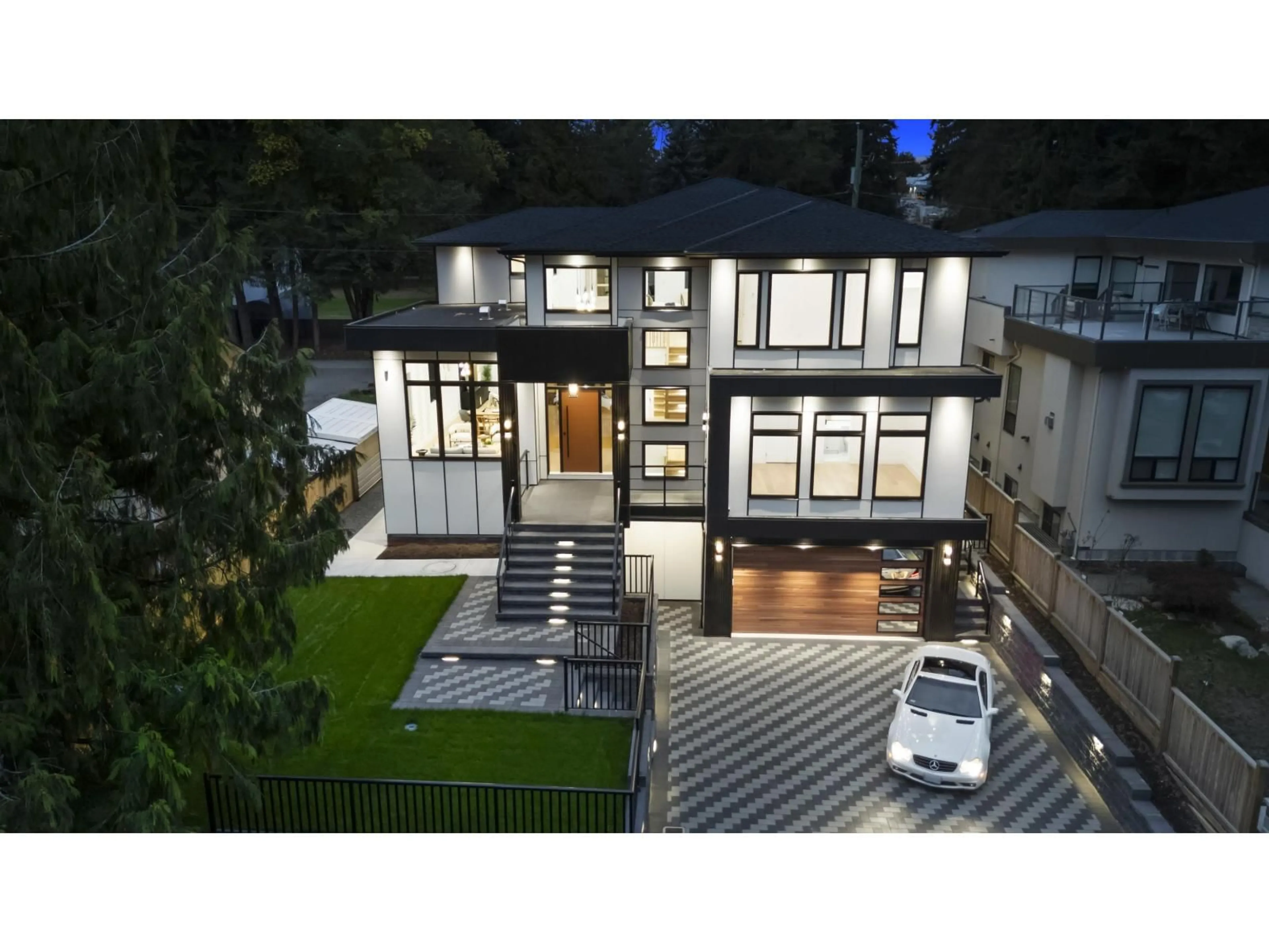 Unknown for 15420 27A, Surrey British Columbia V4P1E9