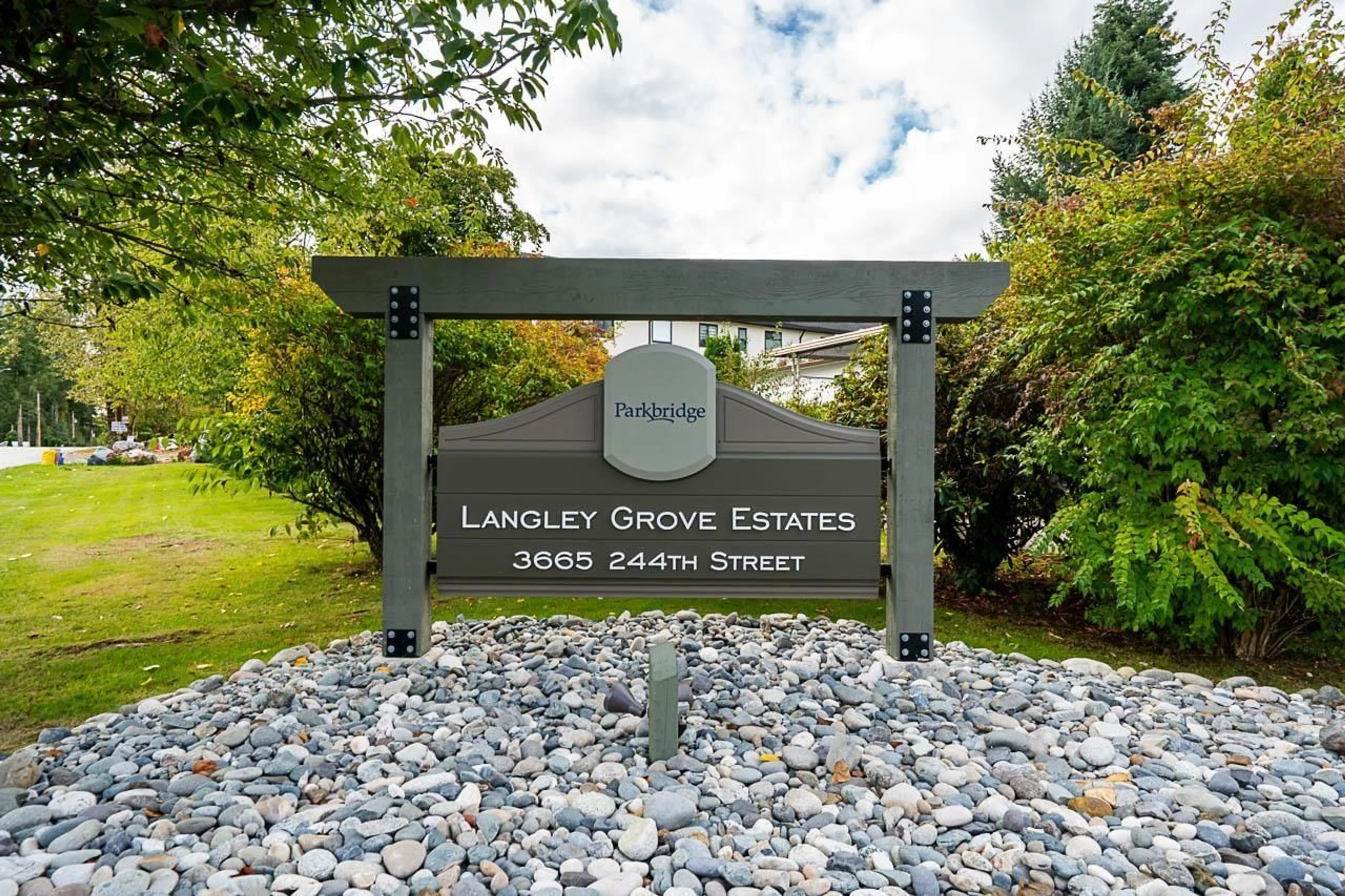Indoor foyer for 109 - 3665 244, Langley British Columbia V2Z1N1