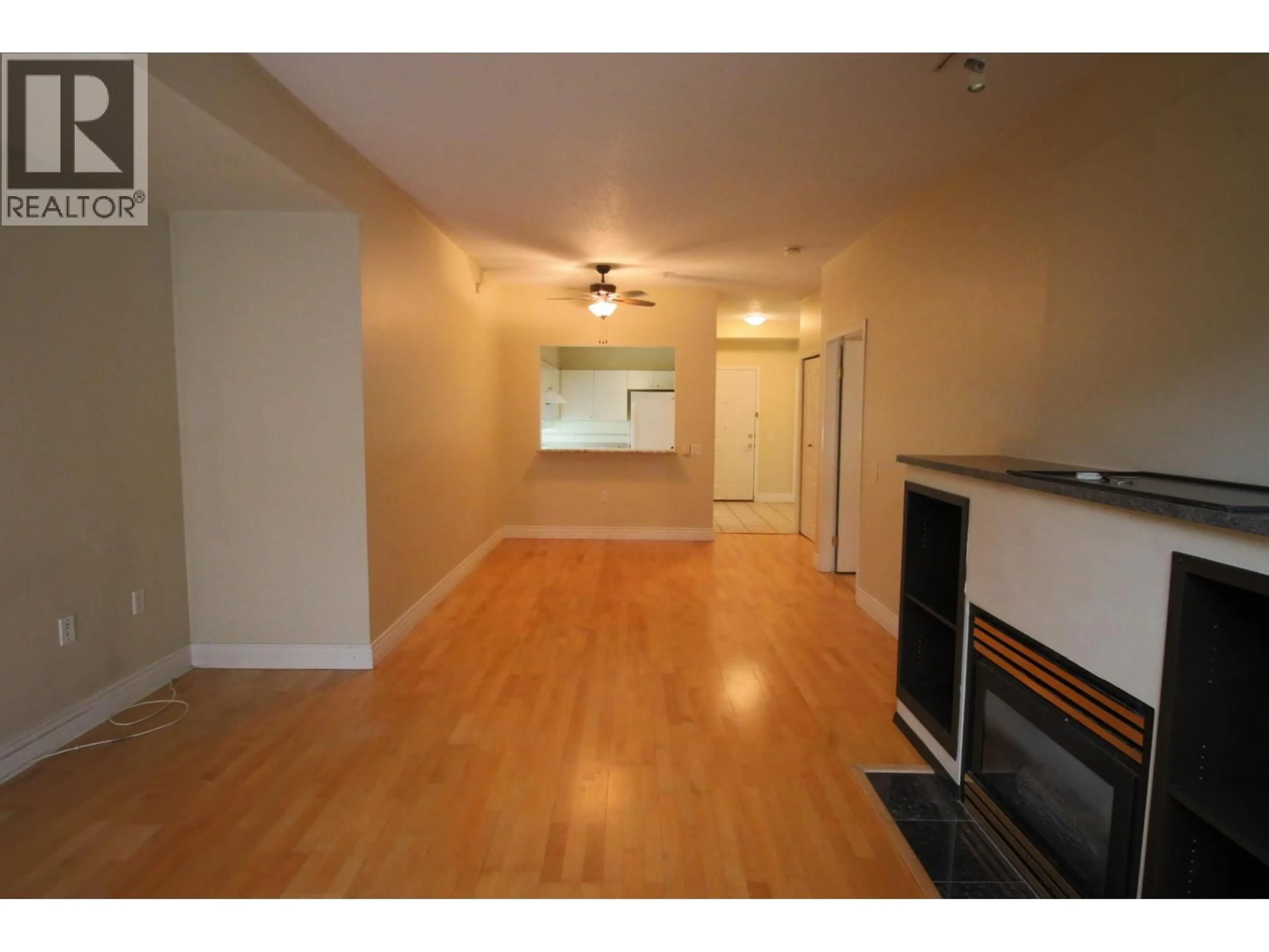 A pic of a room for 102 - 5888 DOVER CRESCENT, Richmond British Columbia V7C5R9