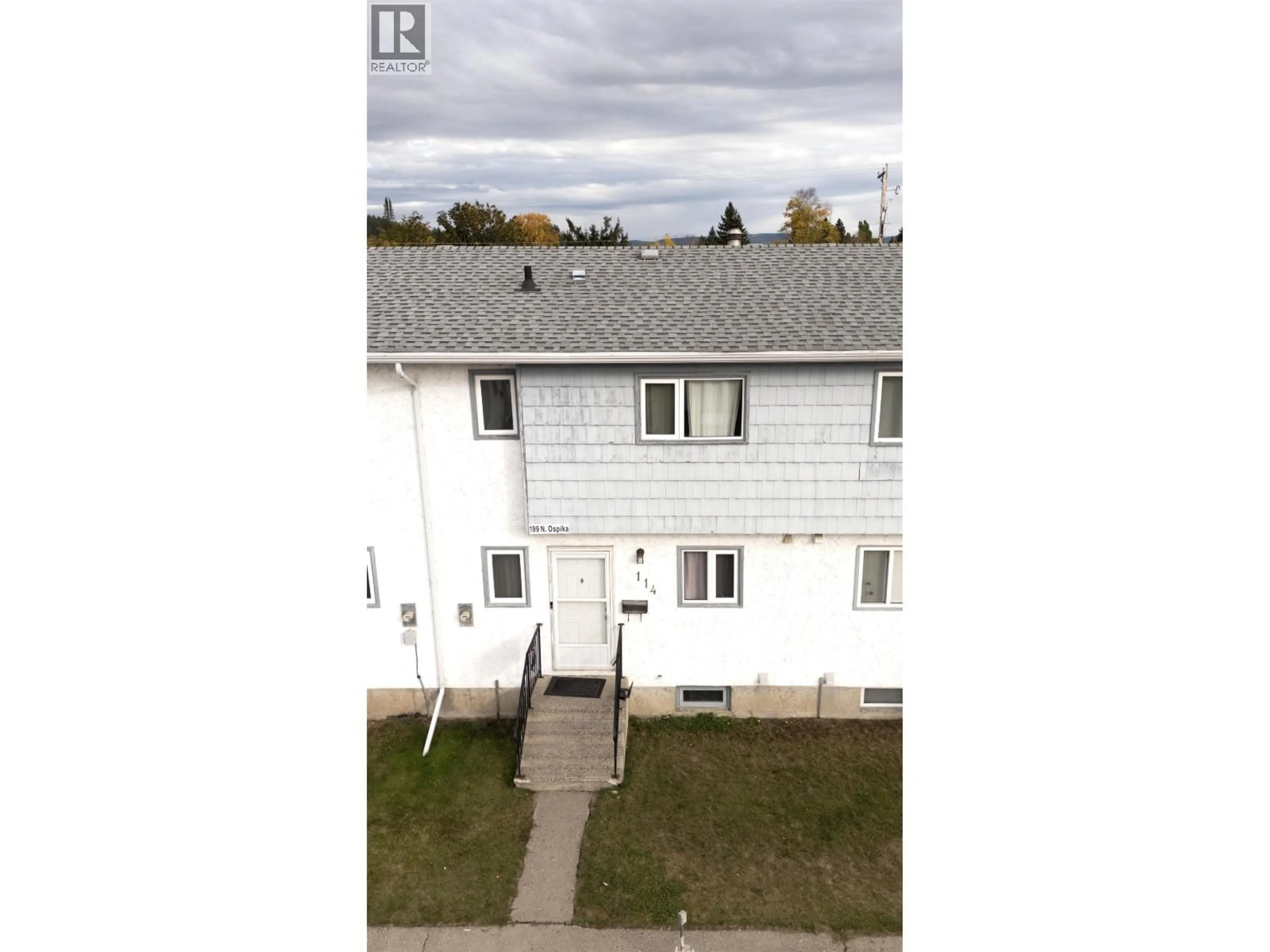 A pic from outside/outdoor area/front of a property/back of a property/a pic from drone, unknown for 114 - 199 OSPIKA BOULEVARD, Prince George British Columbia V2M6A6
