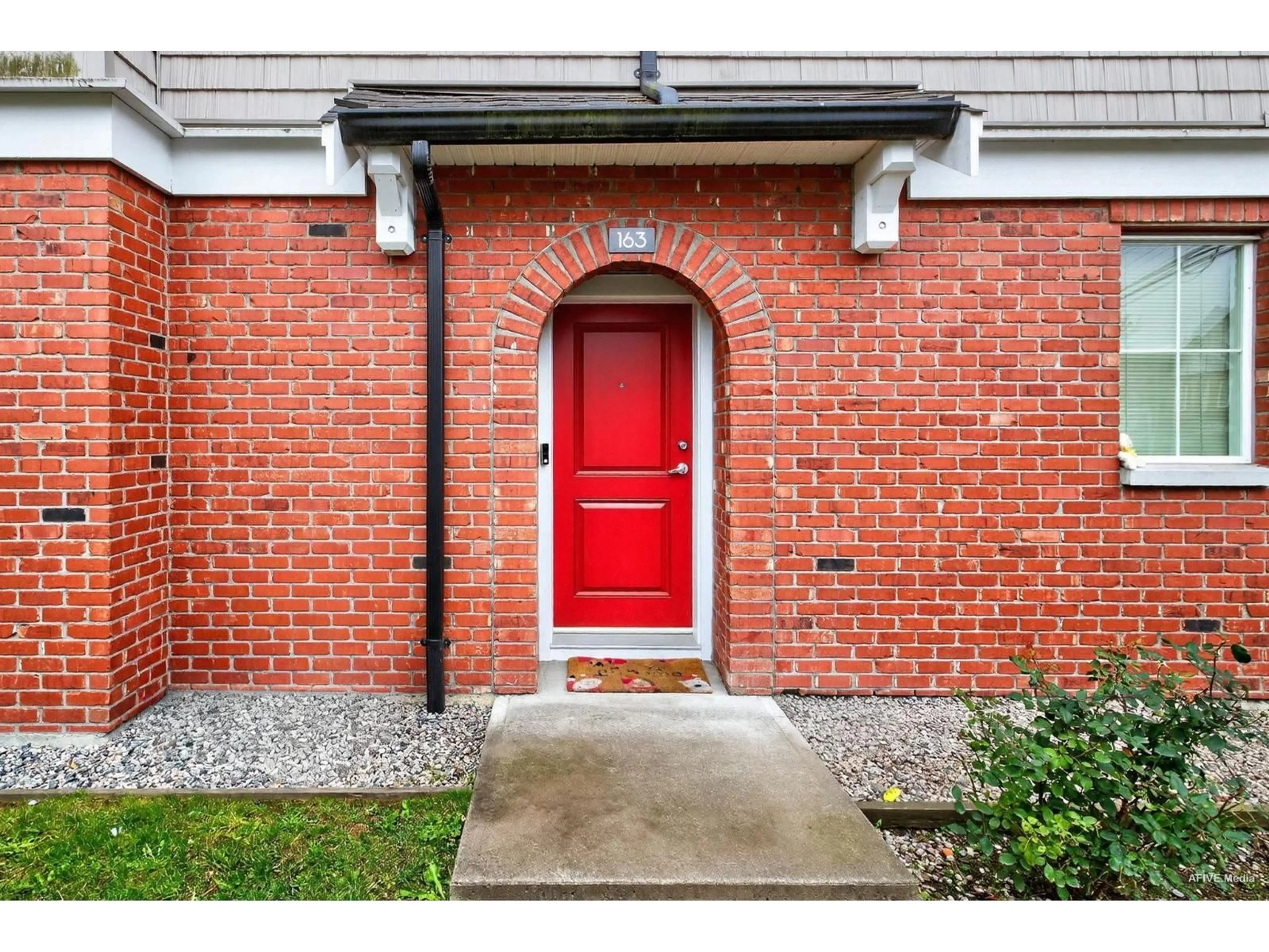 Indoor entryway for 163 - 14833 61, Surrey British Columbia V3S6T6