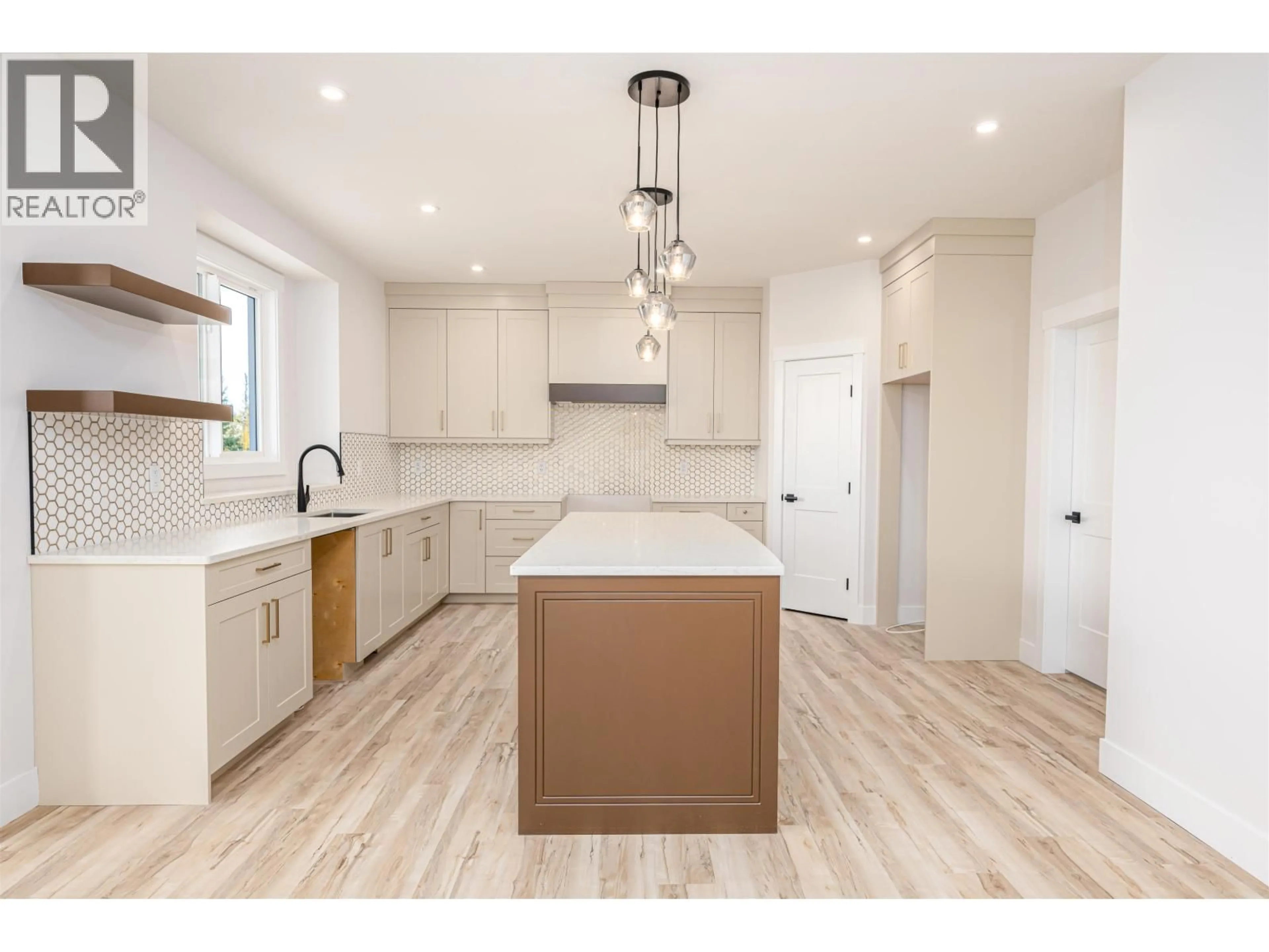 Open concept kitchen, unknown for 1133 MONTEITH COURT, Prince George British Columbia V2N0G8
