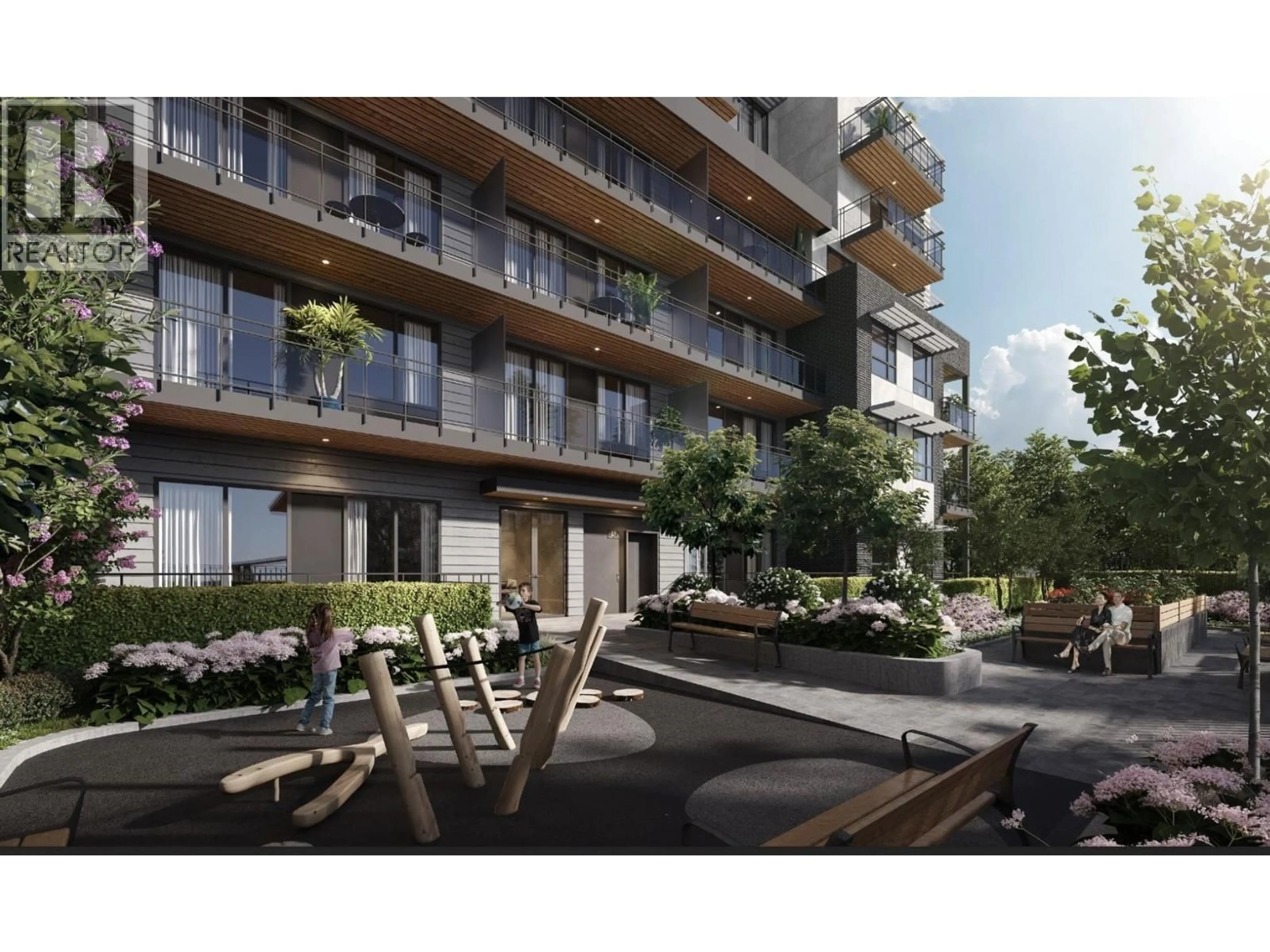 Patio, street for 404 - 2268 E BROADWAY, Vancouver British Columbia V5N1W9