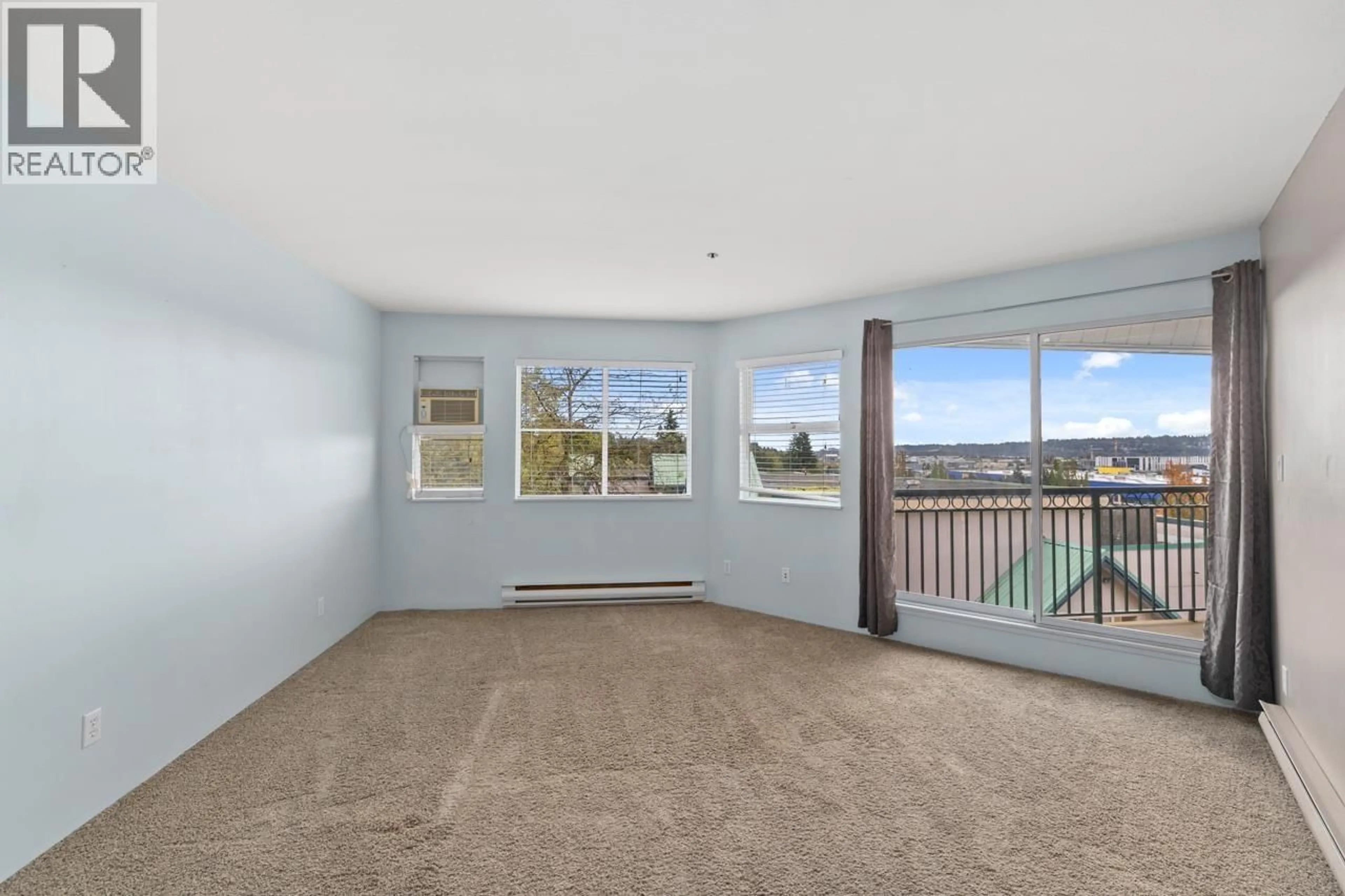 A pic of a room for 304 - 918 RODERICK AVENUE, Coquitlam British Columbia V3K1R1