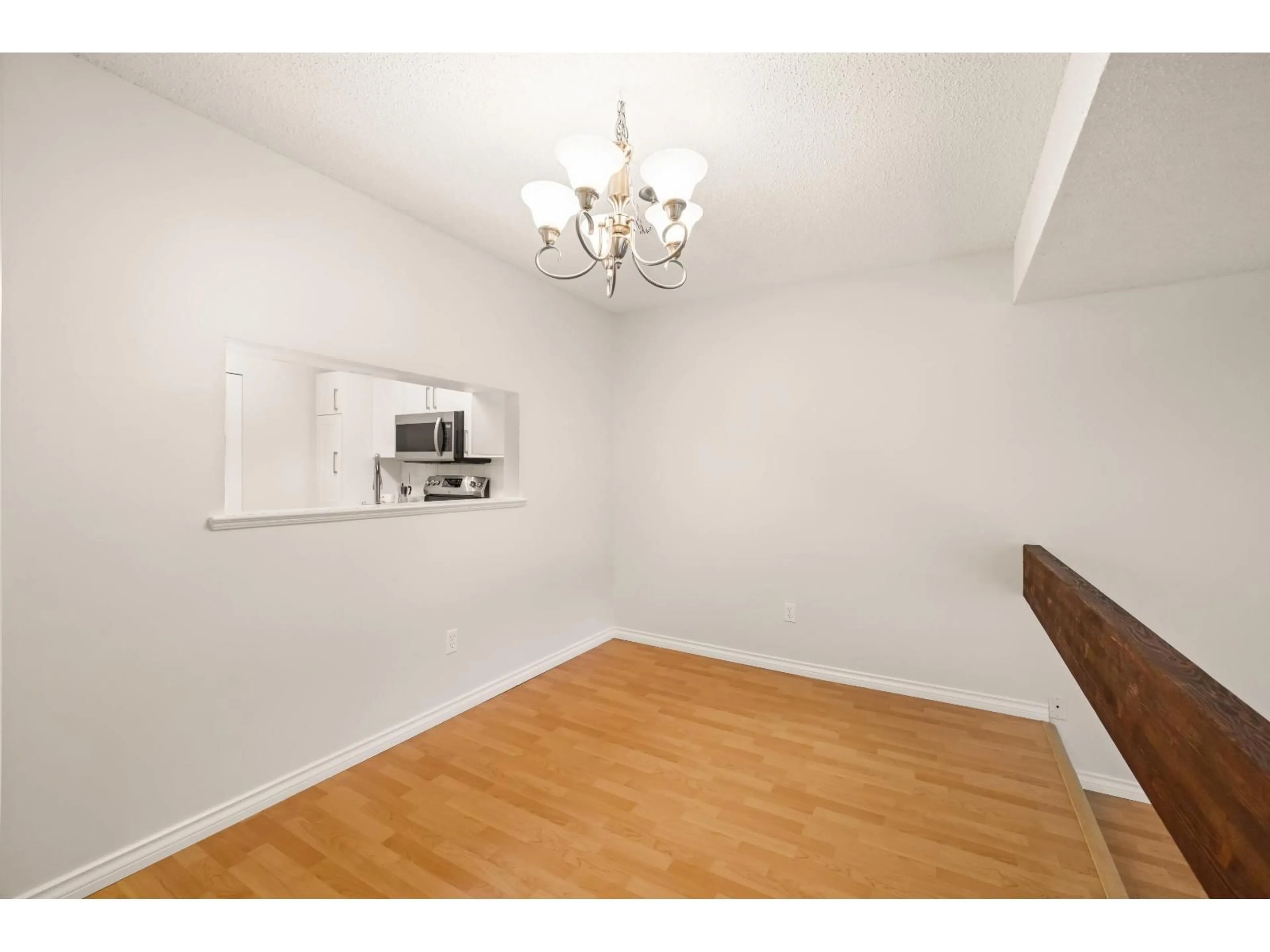 A pic of a room for 205 - 15282 19, Surrey British Columbia V4A1X6